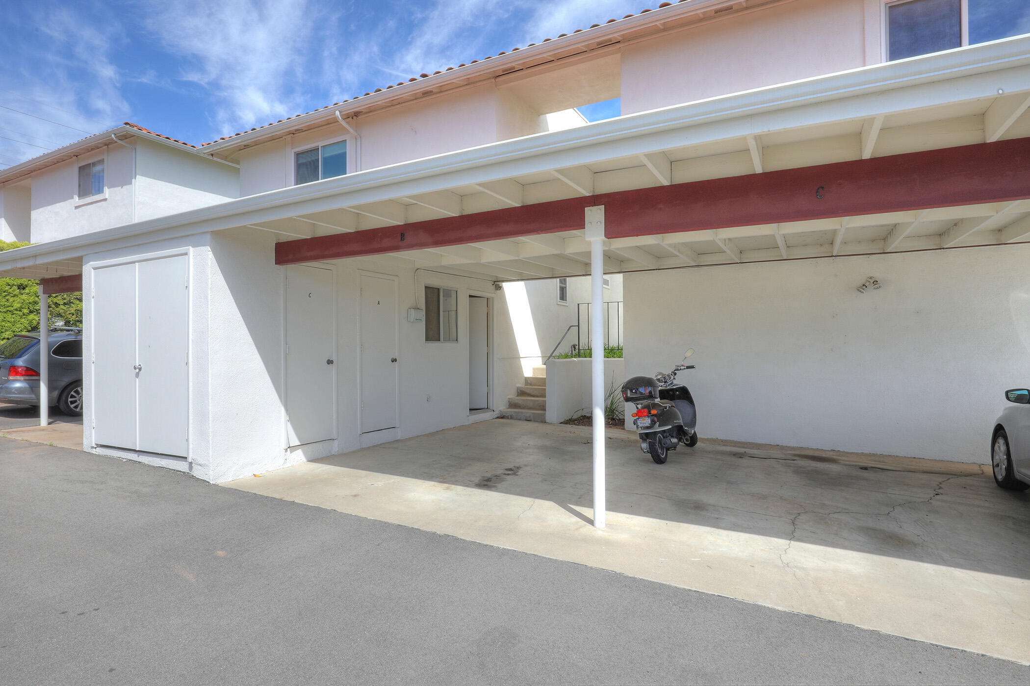 955 Cieneguitas Road, C