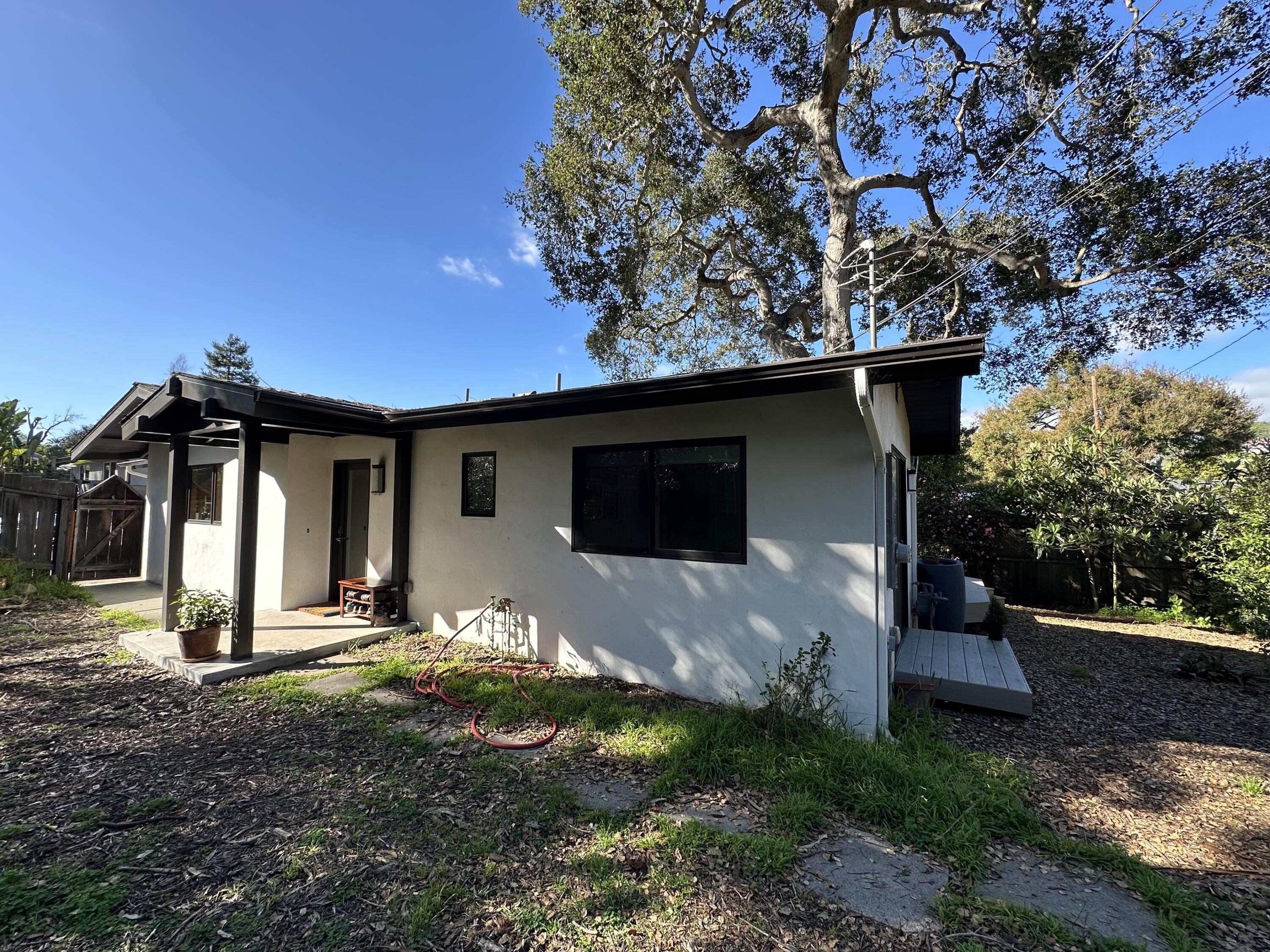2568 Mesa School Lane