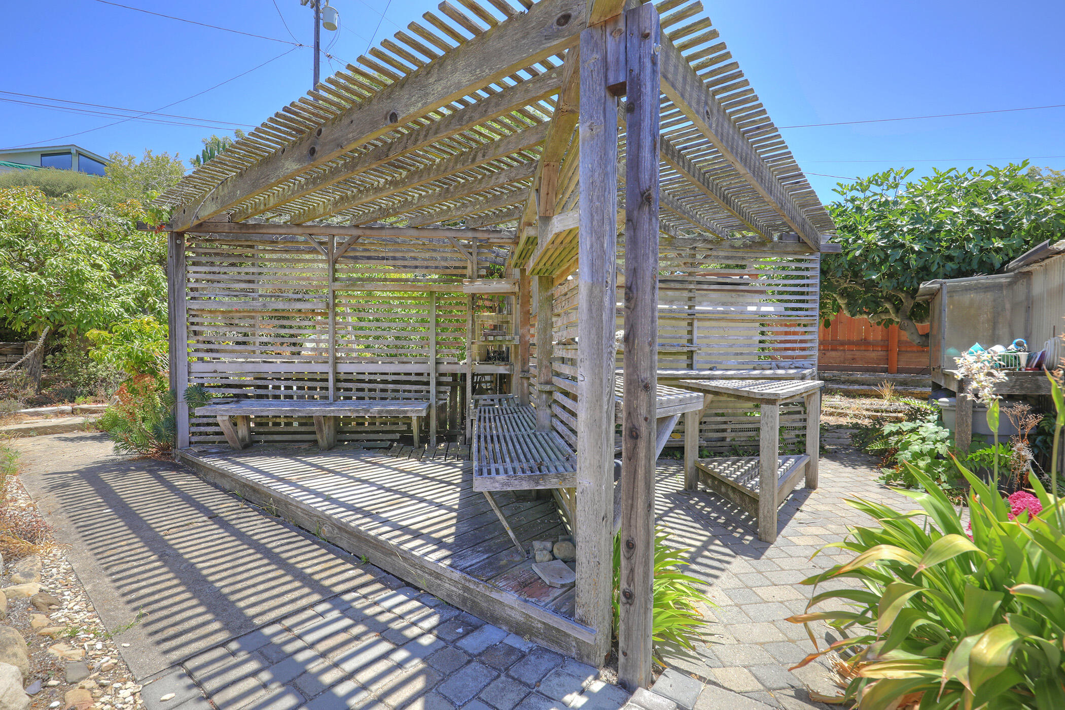 7234 Tuolumne Drive
