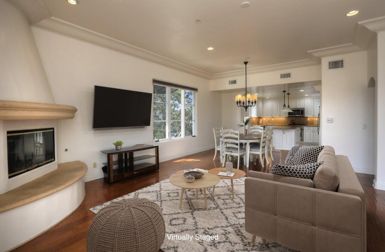220 Santa Barbara Street Unit: C