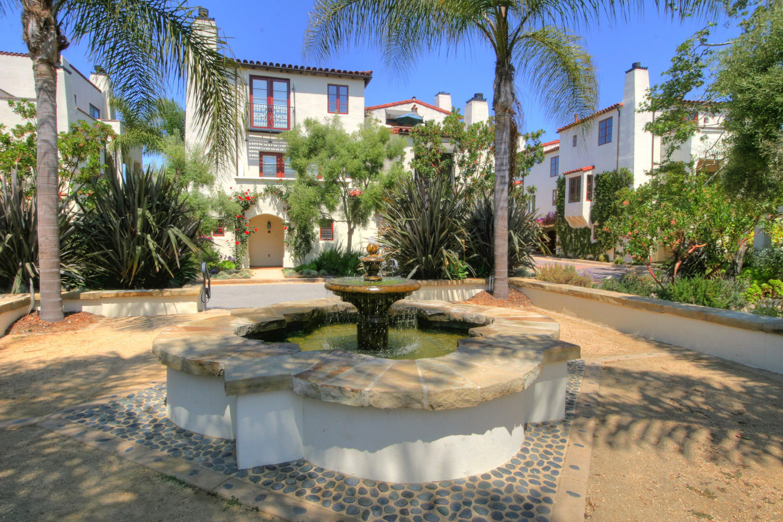 220 Santa Barbara Street Unit: C