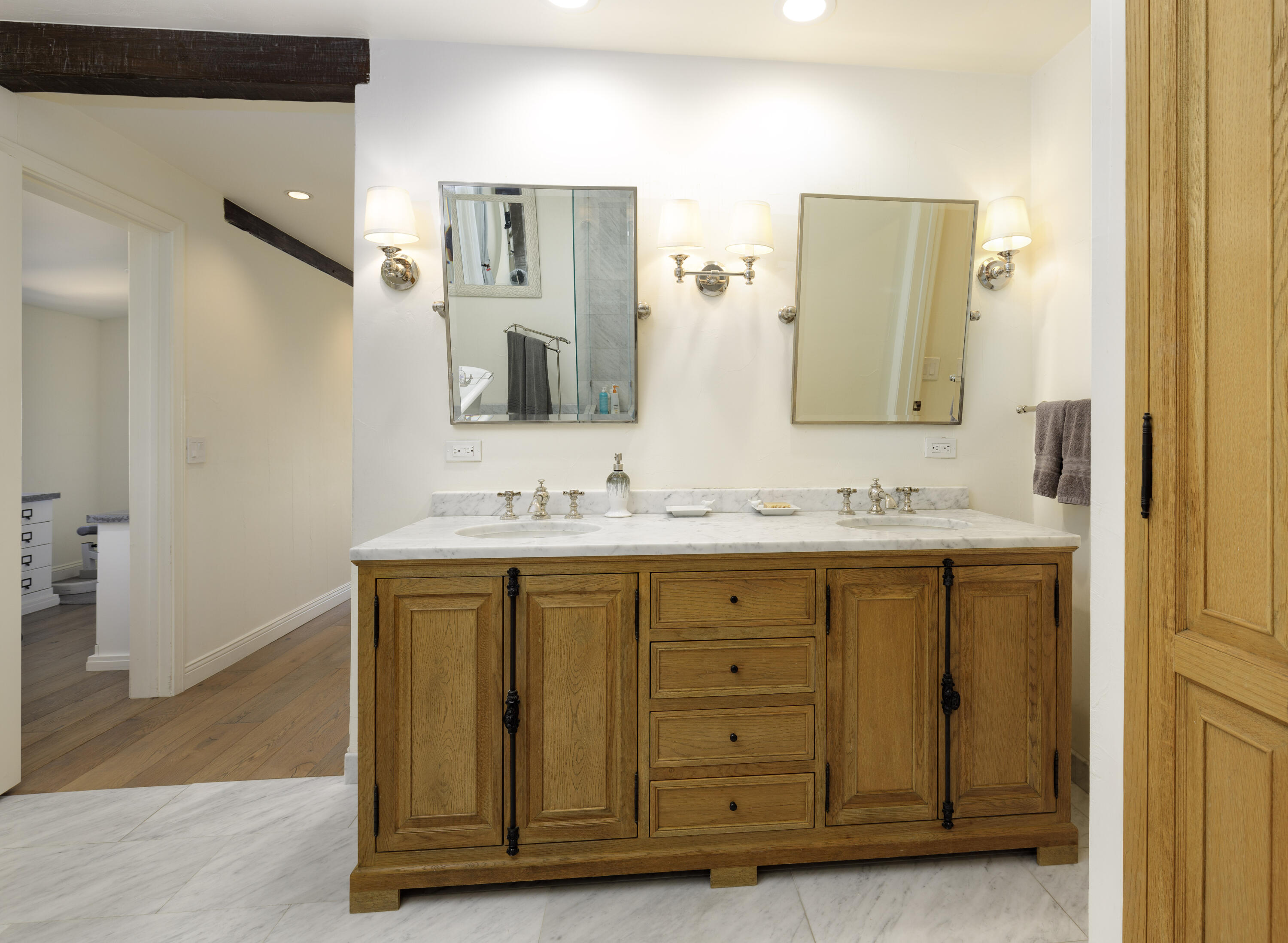 1230 Northridge Road