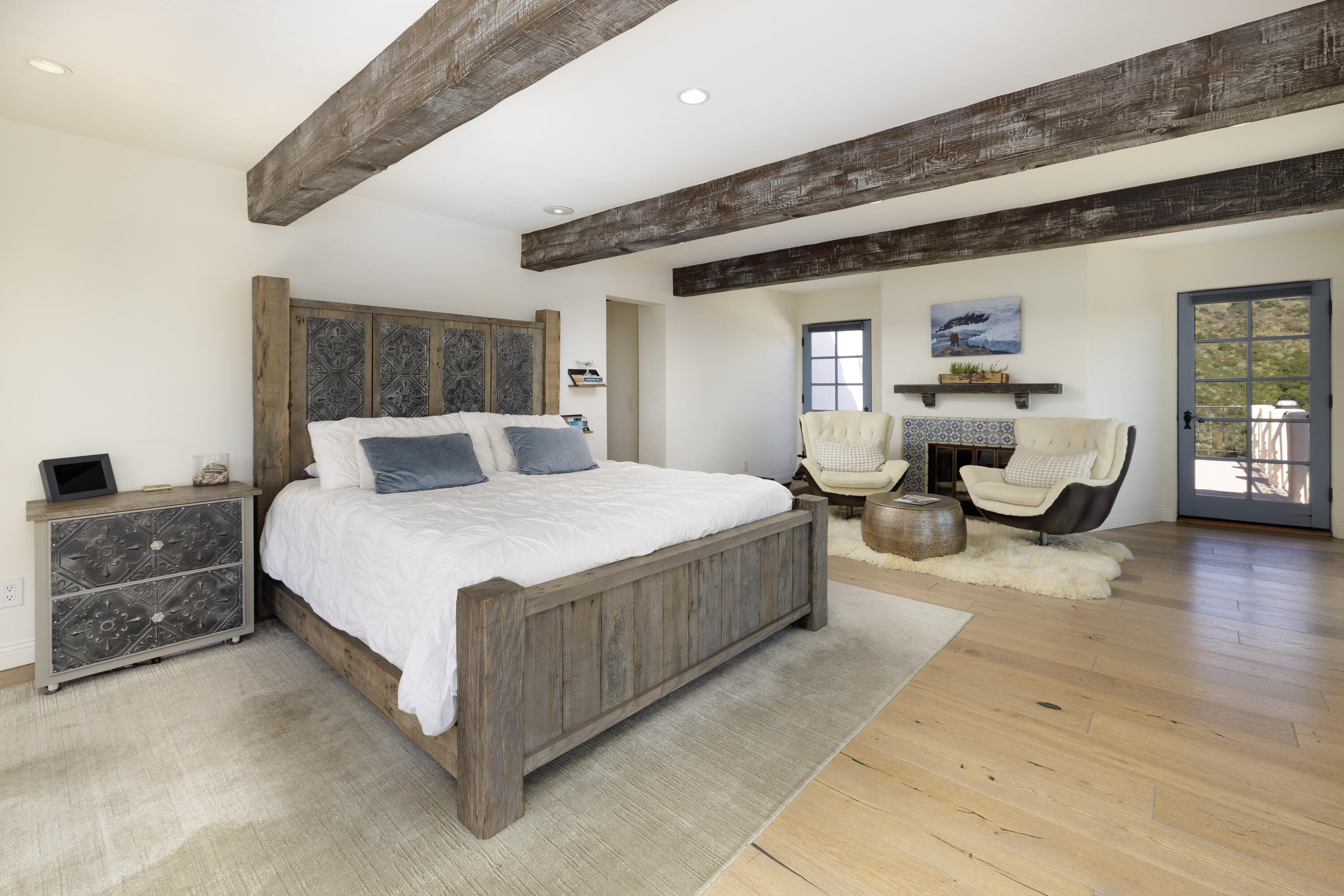 1230 Northridge Road