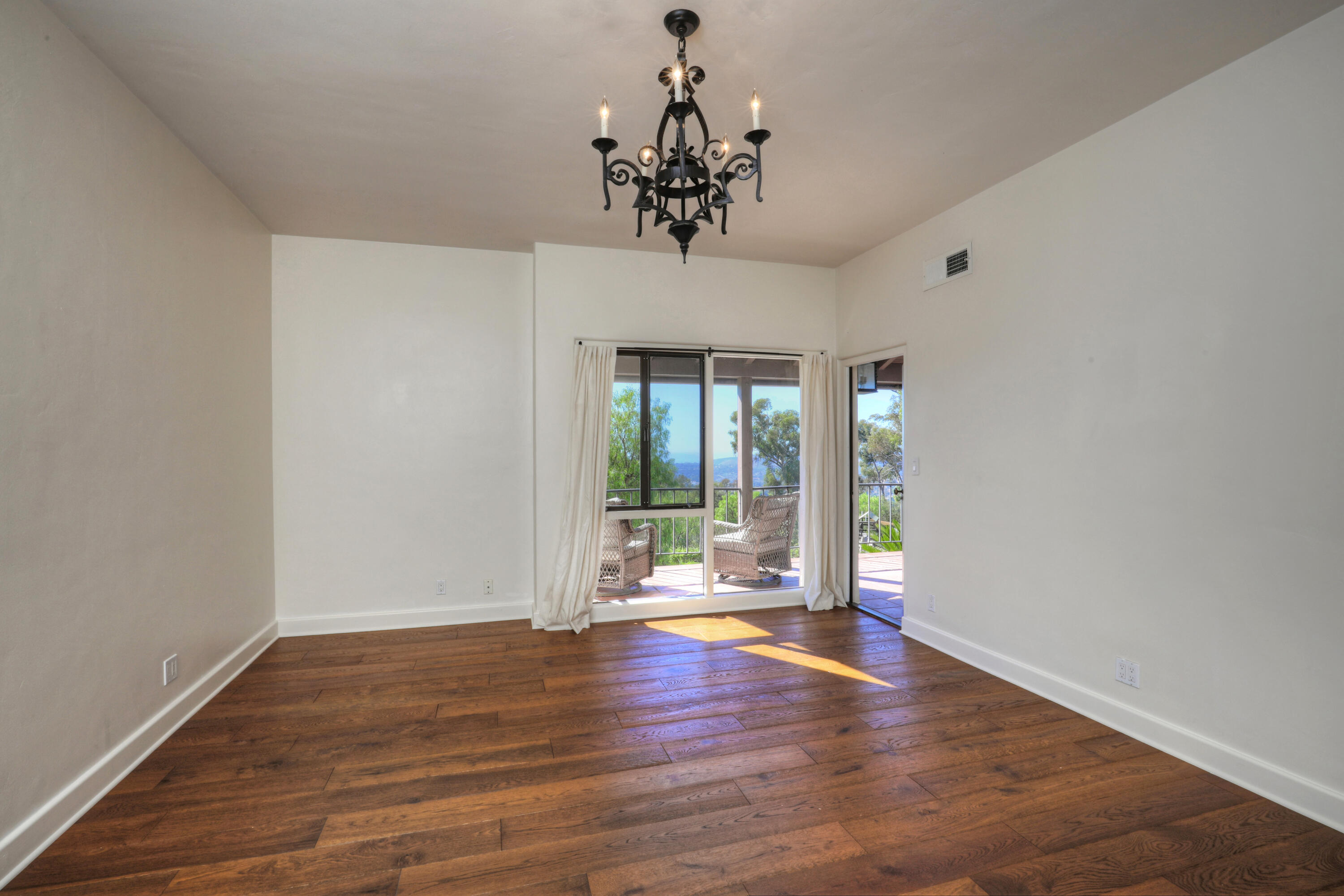 2360 Foothill Road