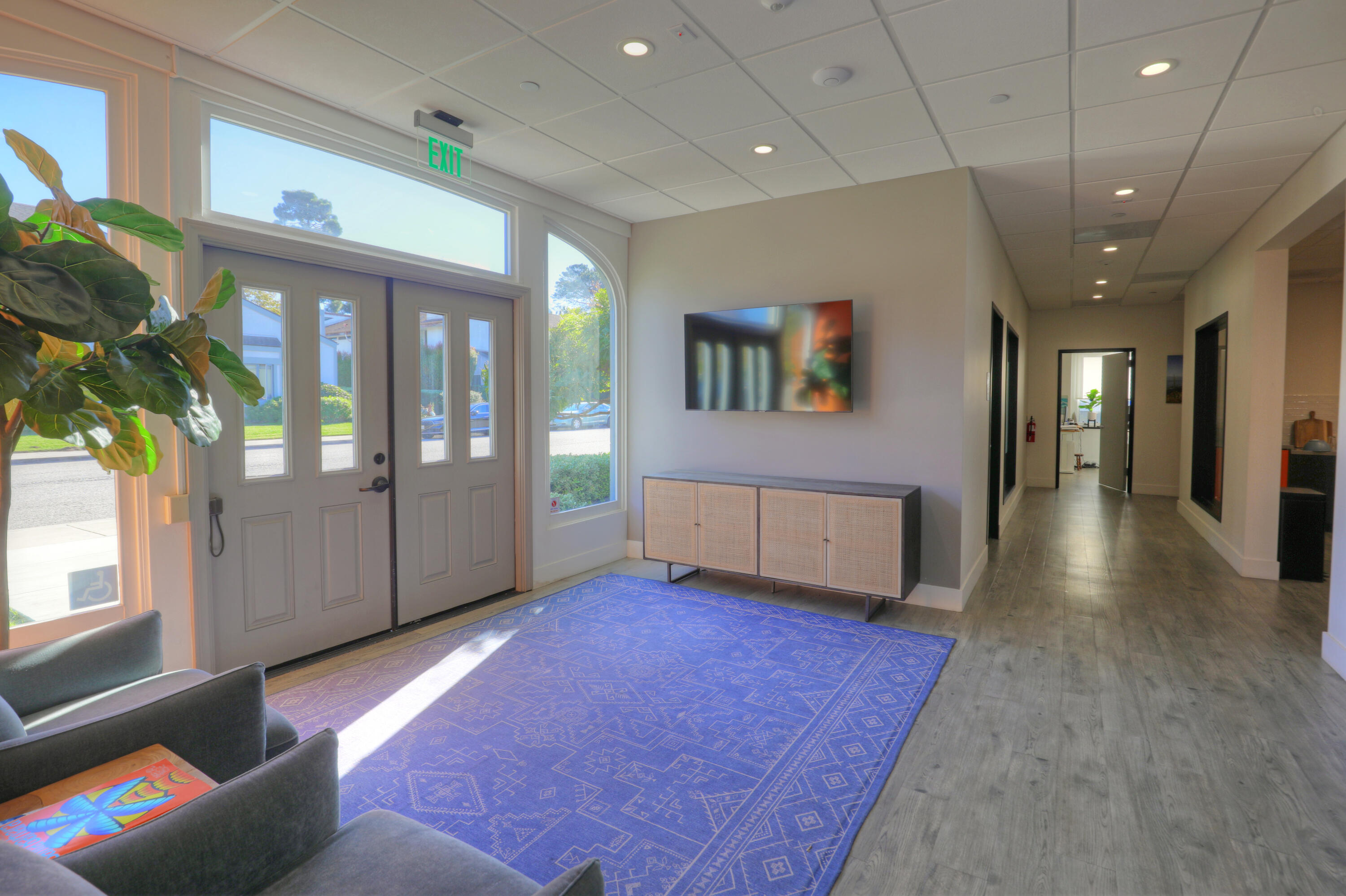 1135 Eugenia Place 5-7