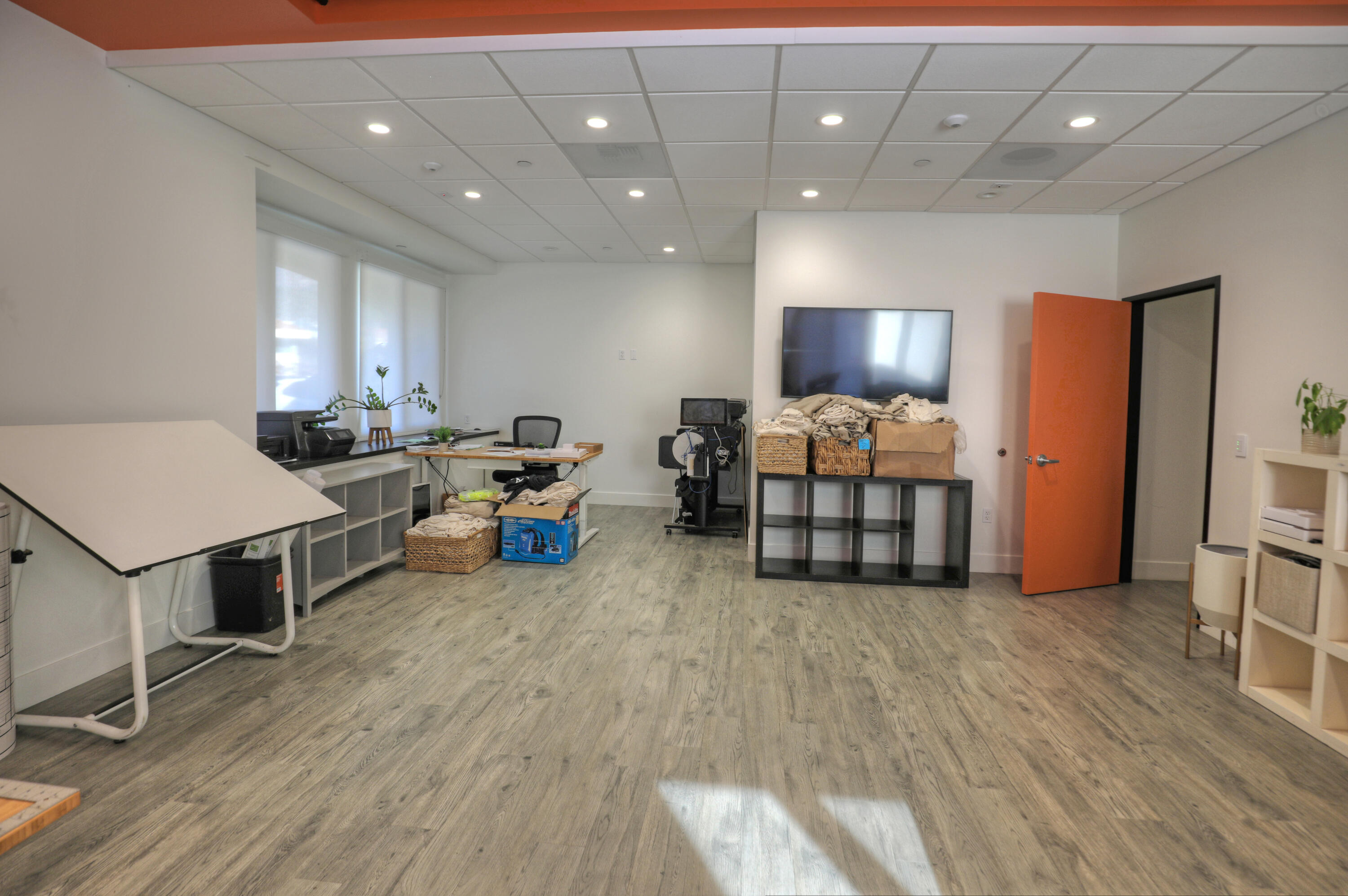 1135 Eugenia Place 5-7