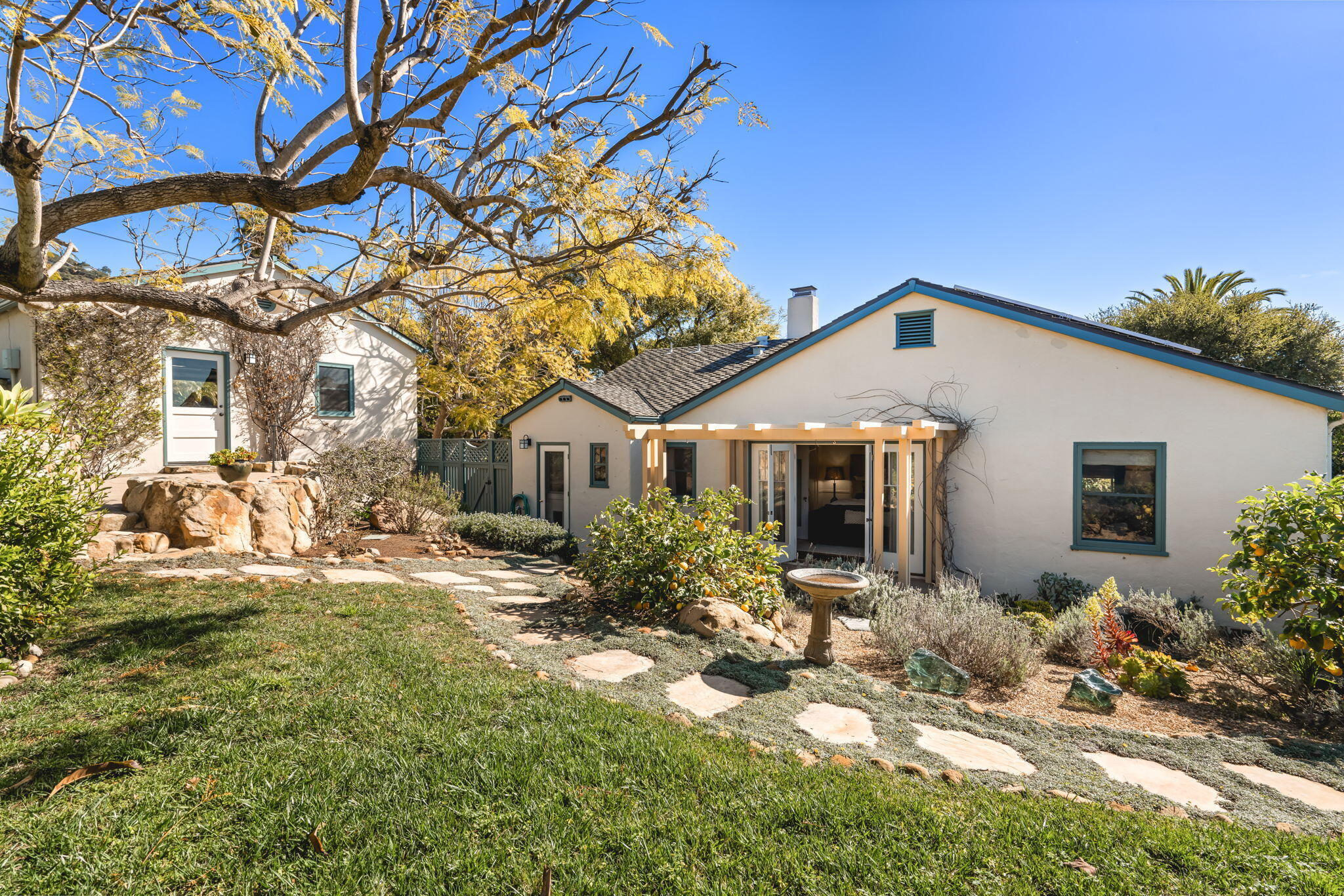 955 Garcia Road