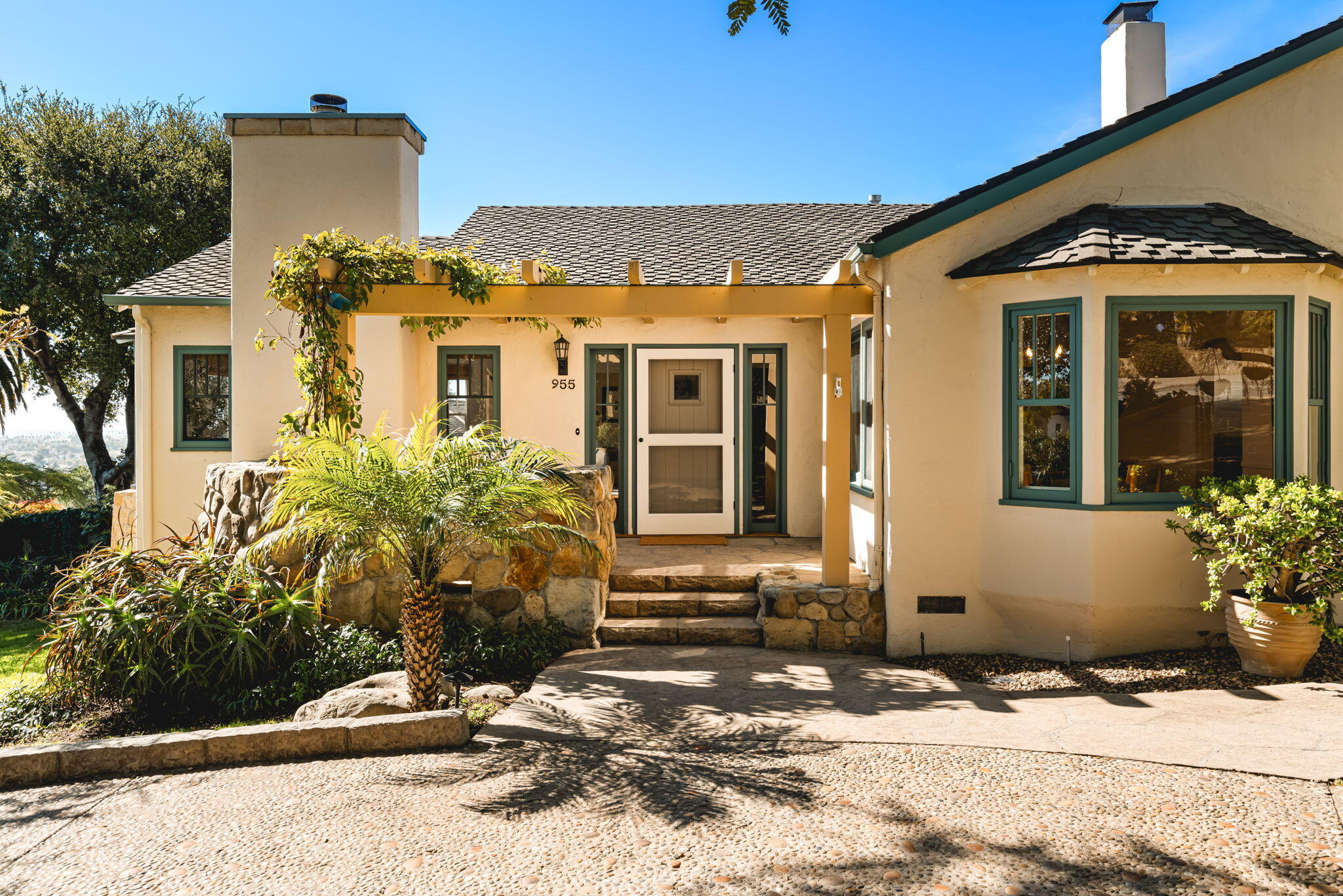 955 Garcia Road