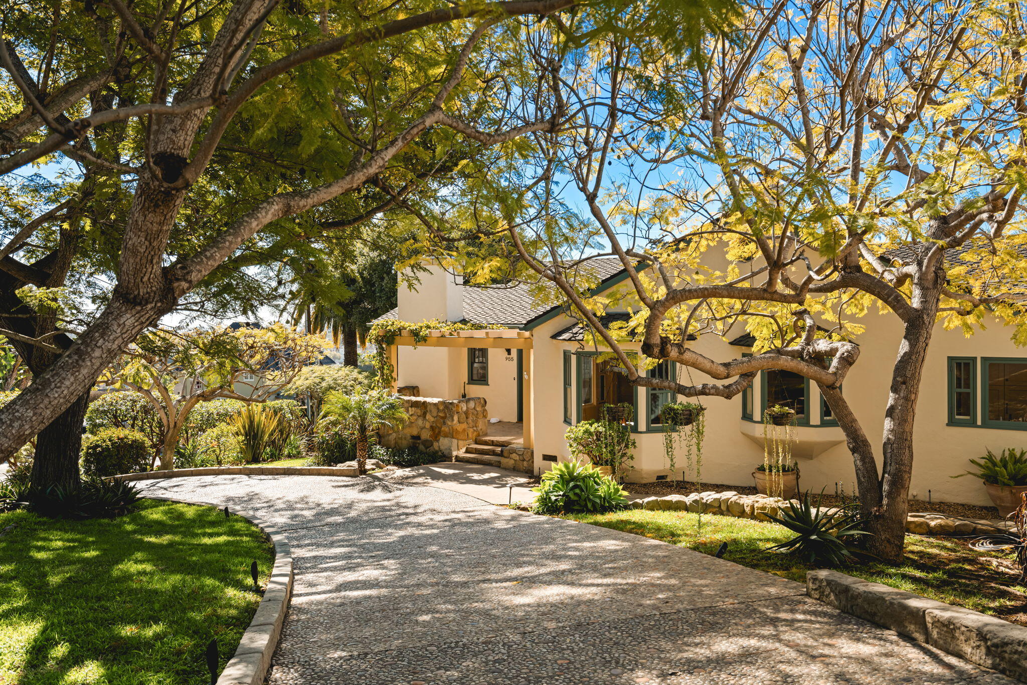 955 Garcia Road