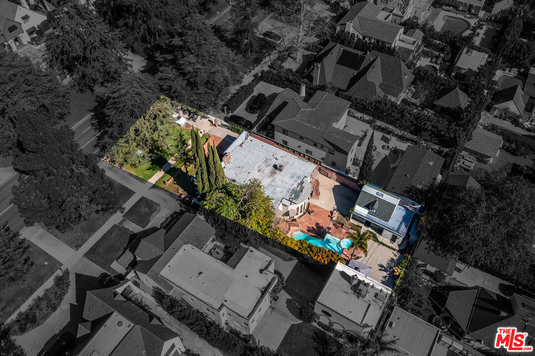 5006 Los Feliz Blvd