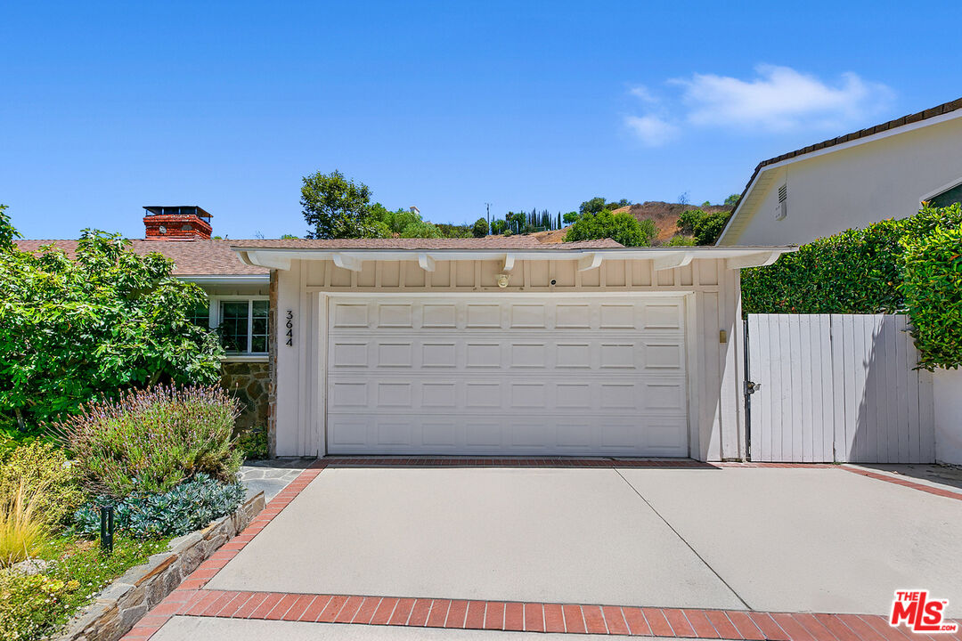 3644 Goodland Ave