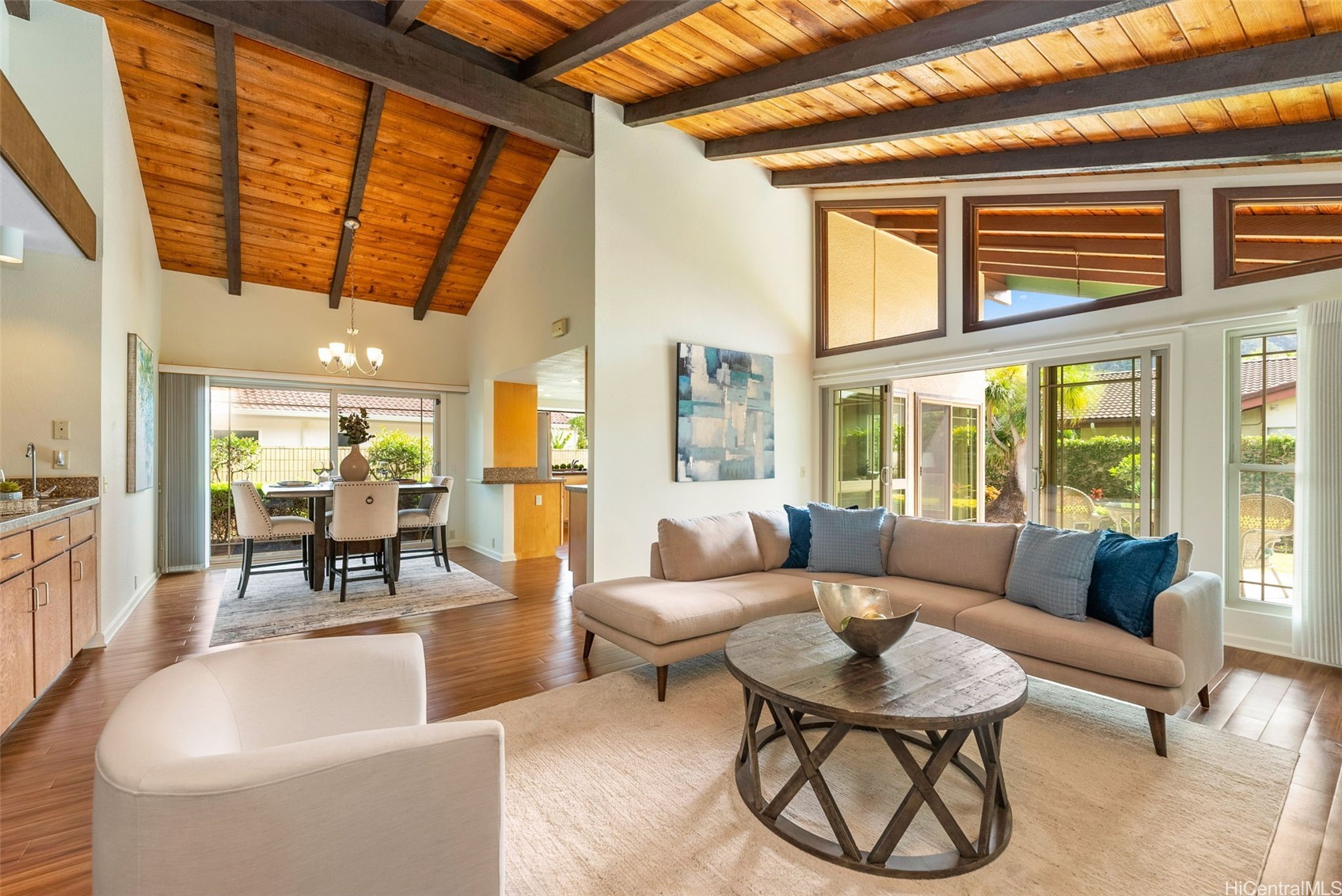 7187 Hawaii Kai Drive