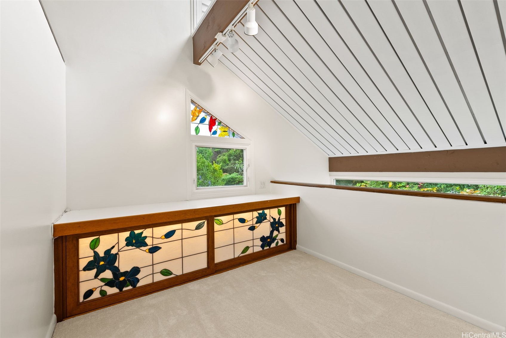 156 Forest Ridge Way