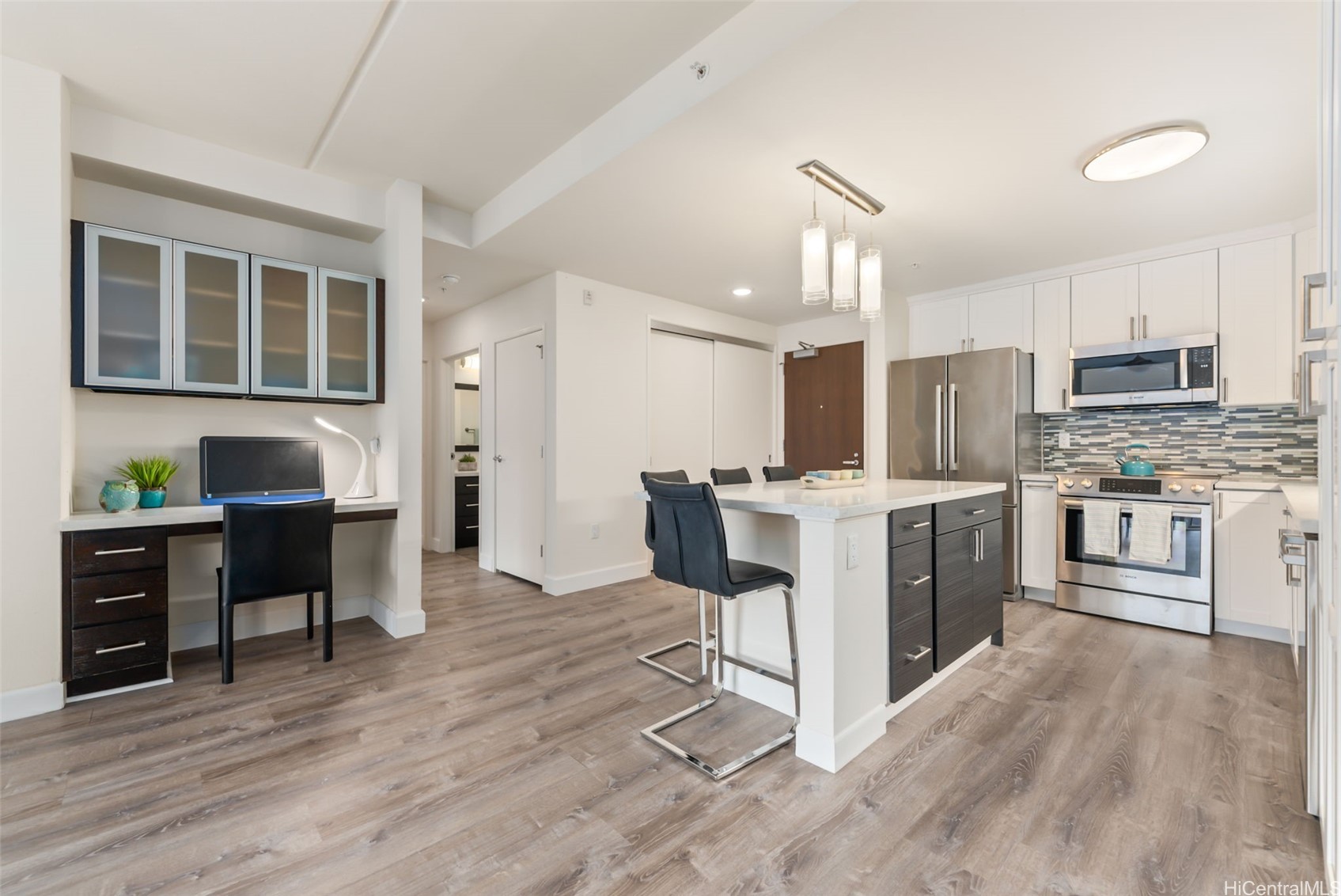 400 Keawe Street 305