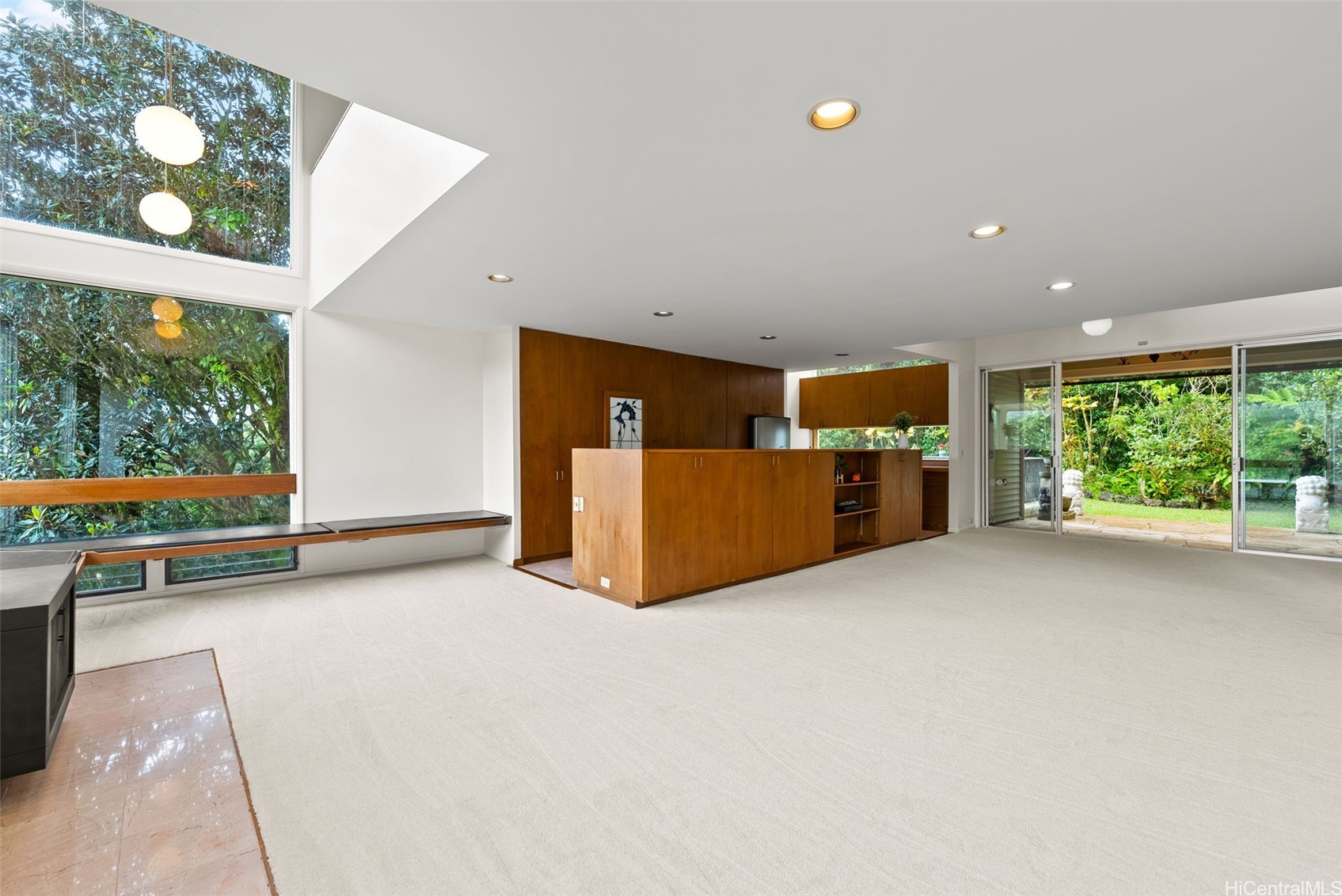 156 Forest Ridge Way