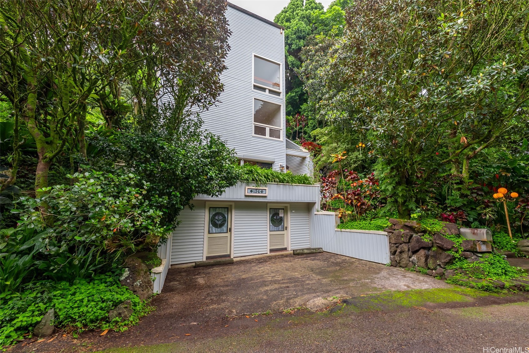 156 Forest Ridge Way