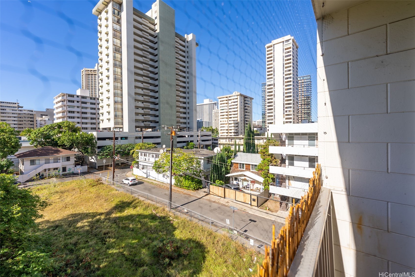 249 Kapili Street 402