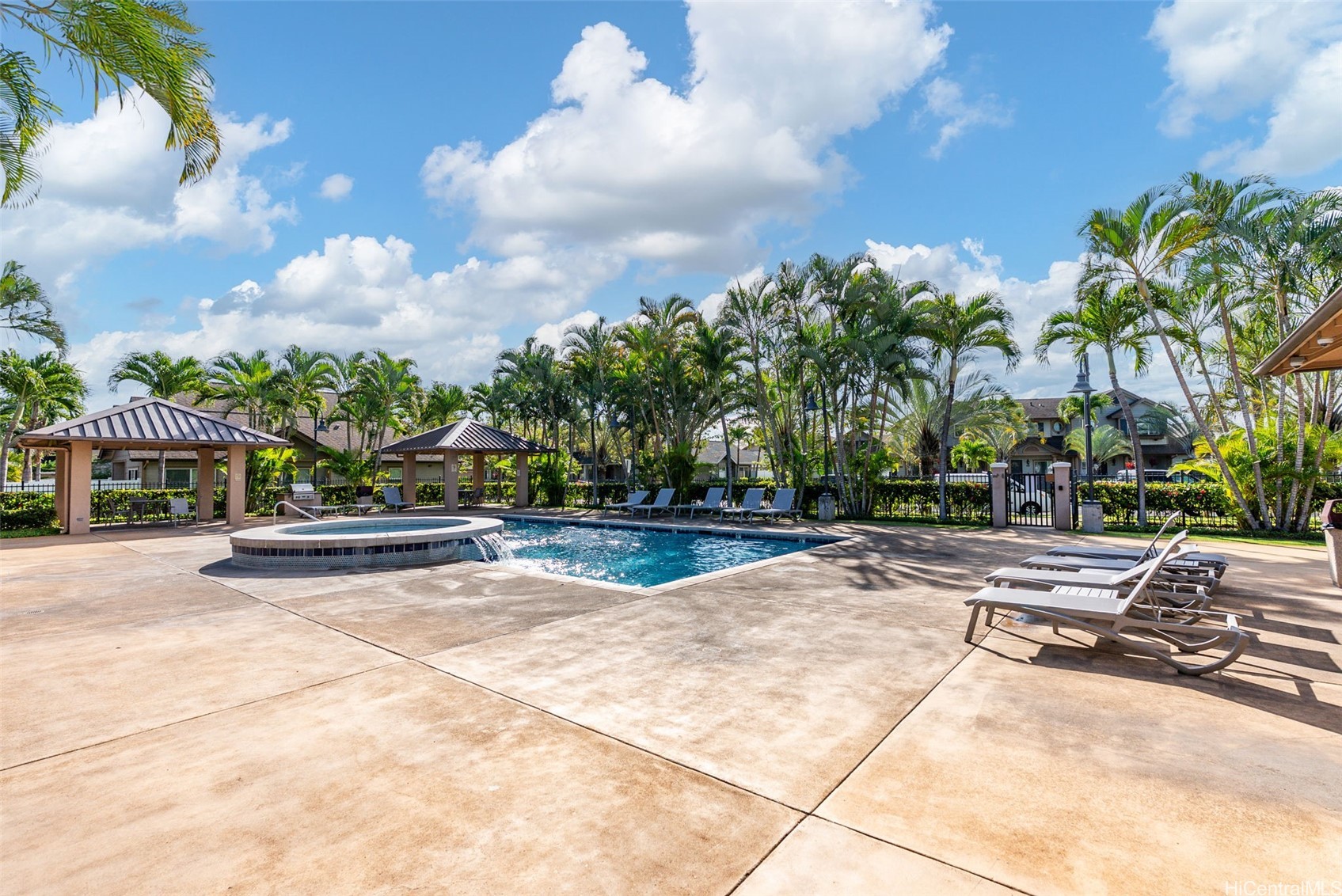 91-2083 Kaioli Street 1303