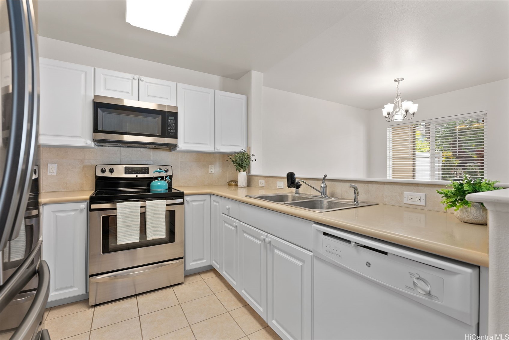 91-2083 Kaioli Street 1303