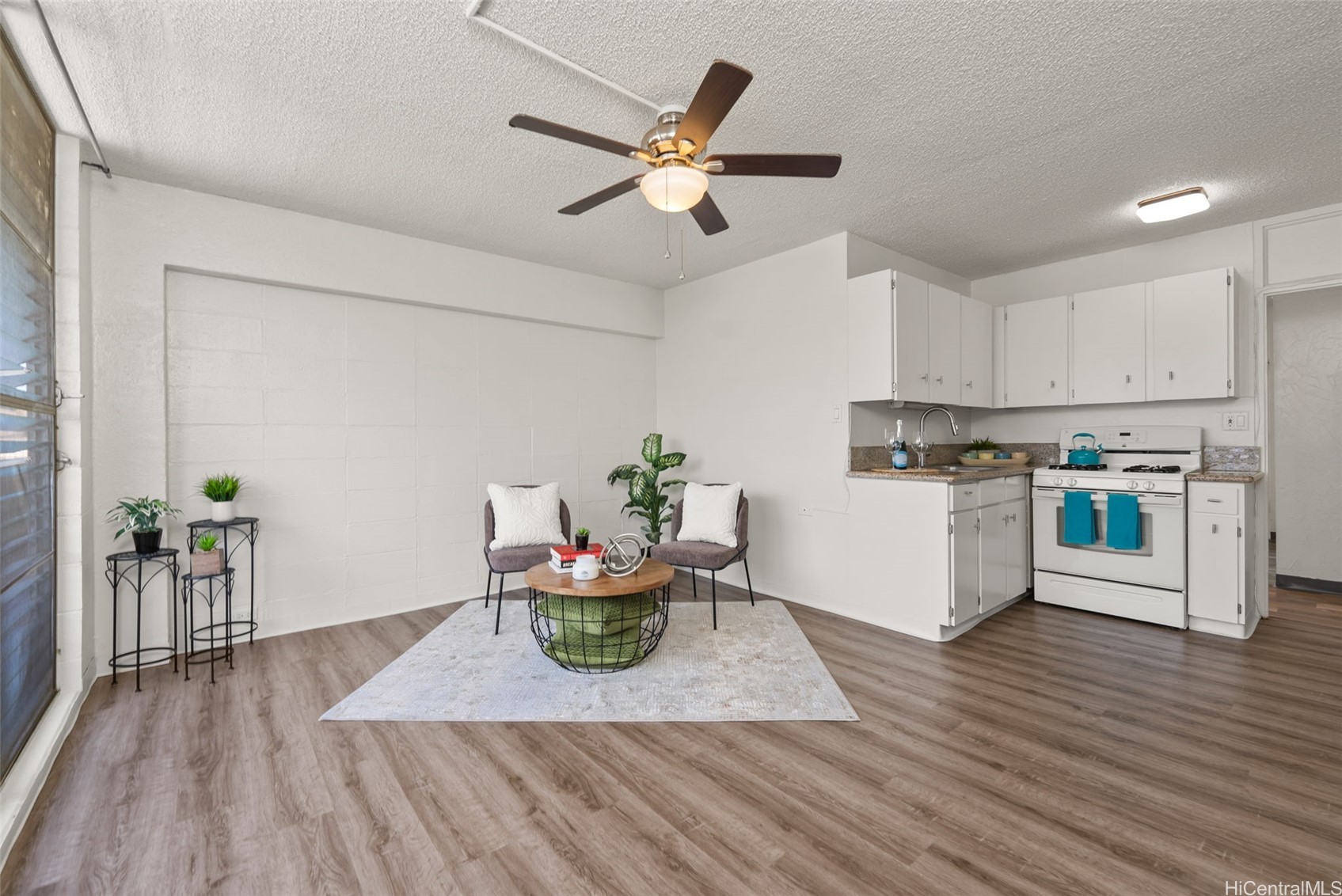 712 Kamuela Avenue 303