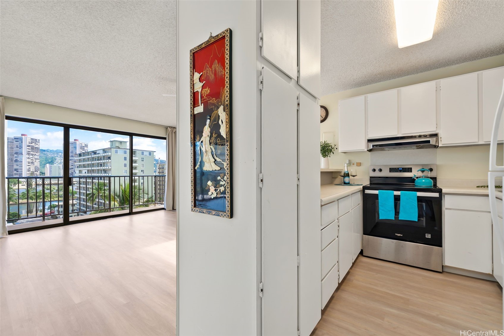 2140 Kuhio Avenue 801