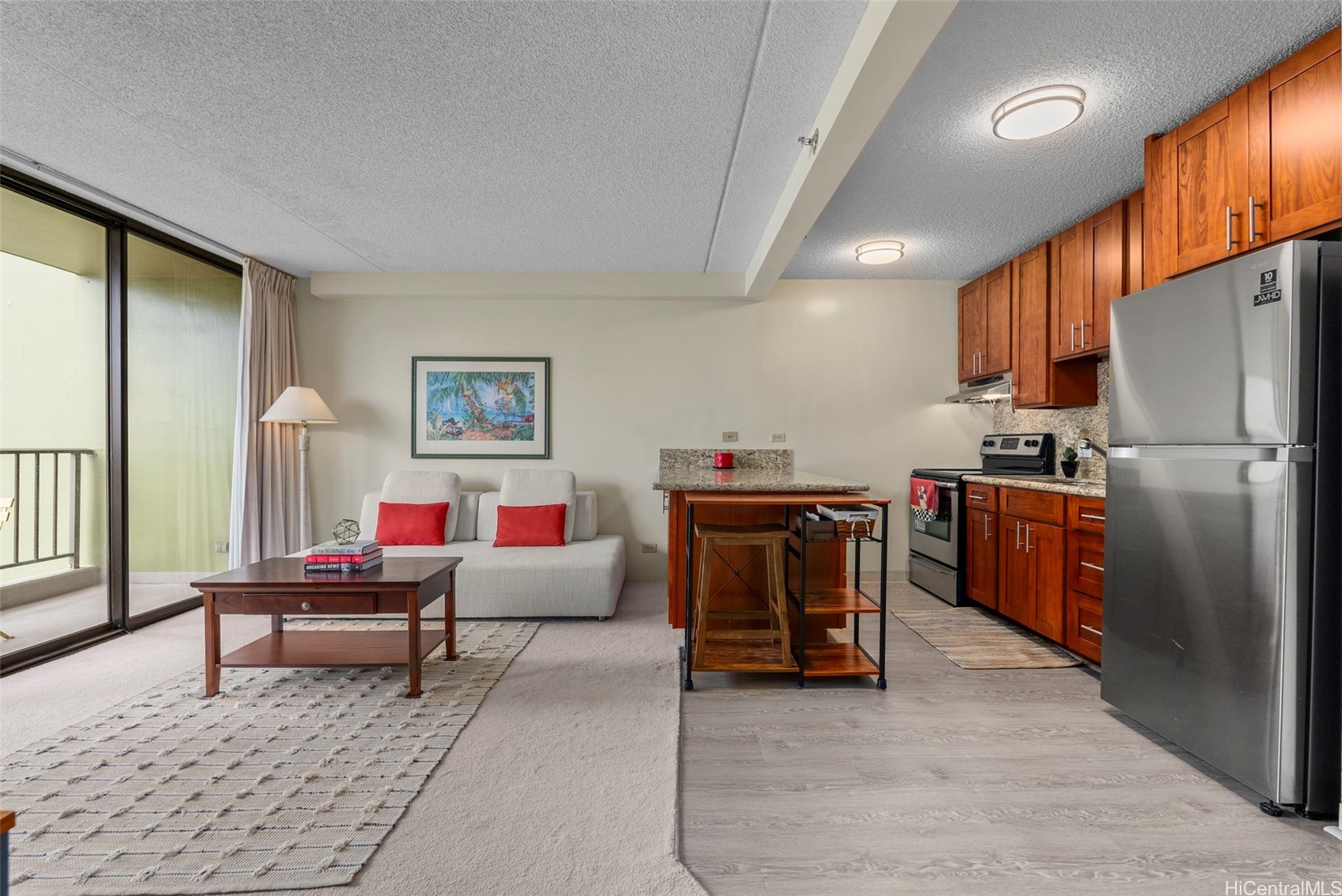 229 Paoakalani Avenue 1008