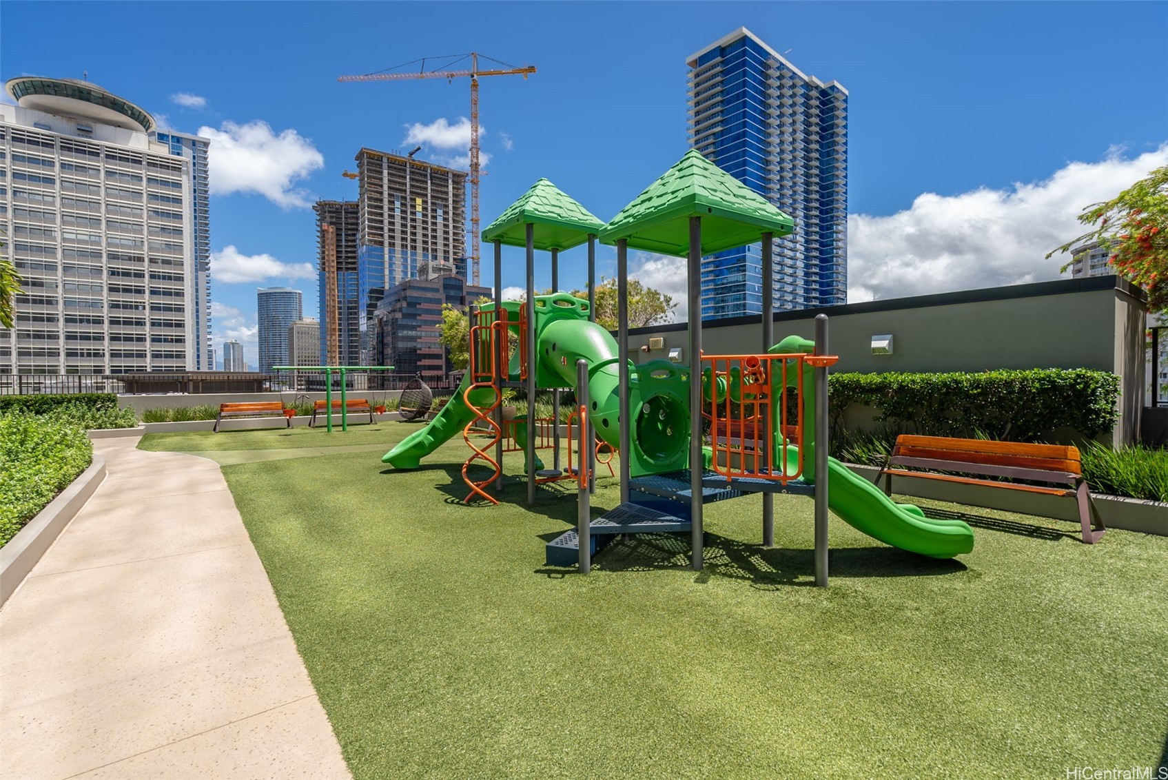 1555 Kapiolani Boulevard 900