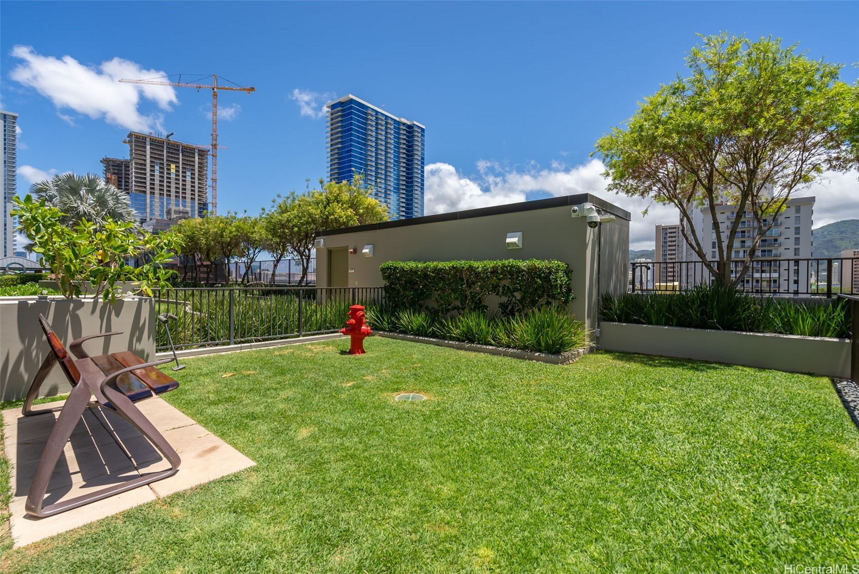 1555 Kapiolani Boulevard 900