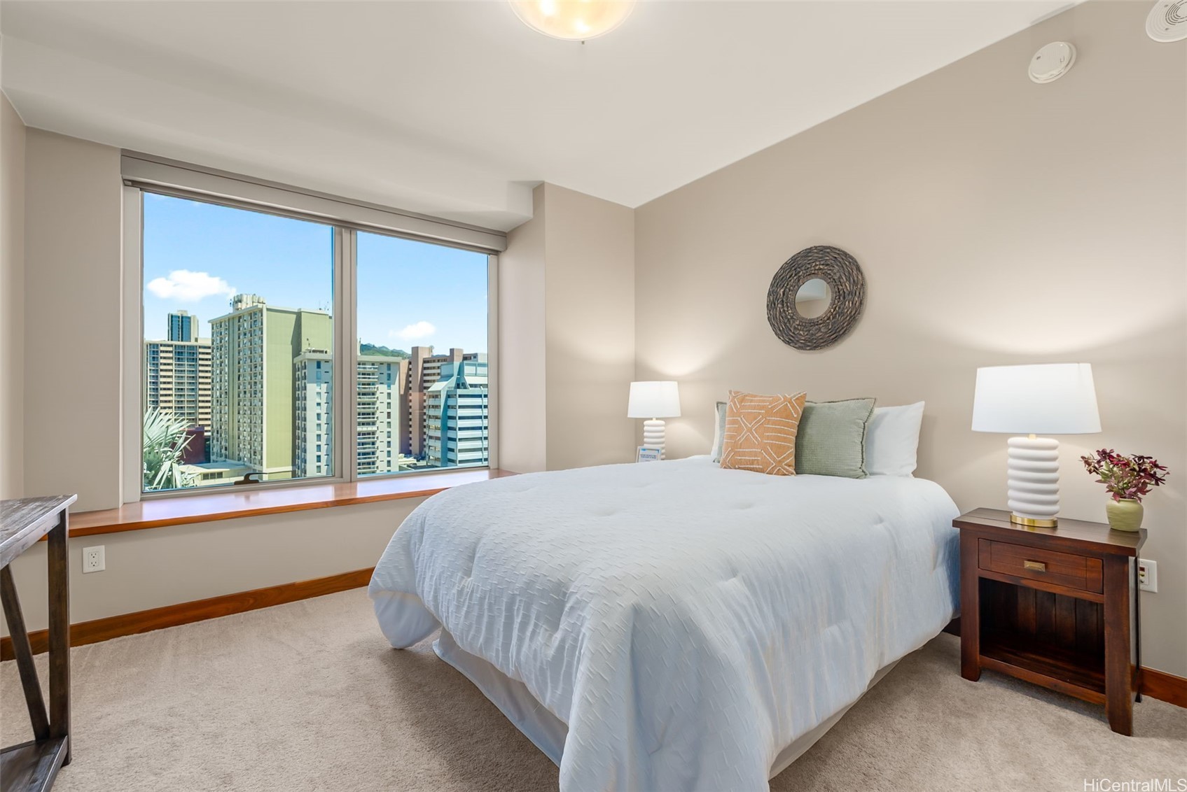 1555 Kapiolani Boulevard 900