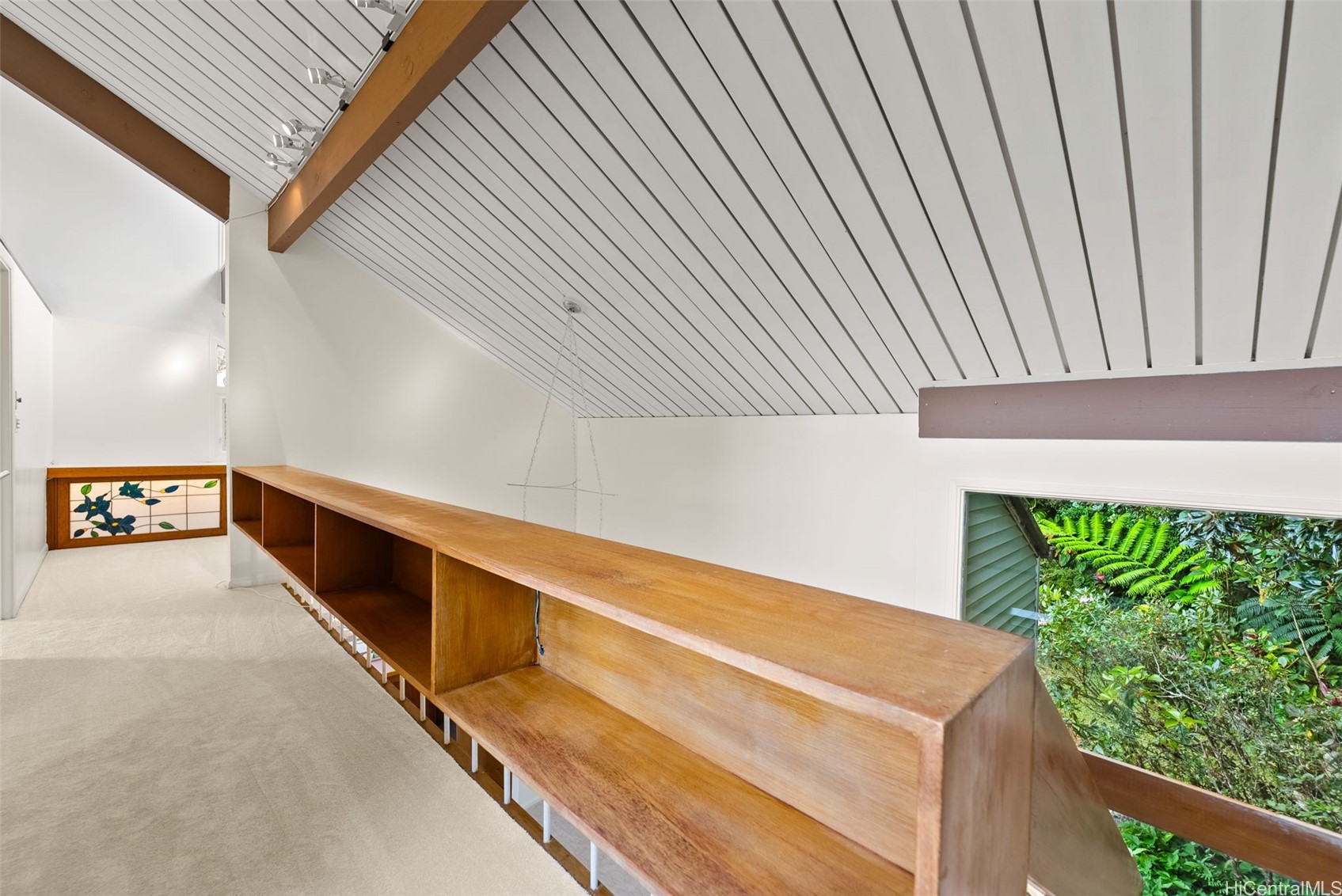 156 Forest Ridge Way