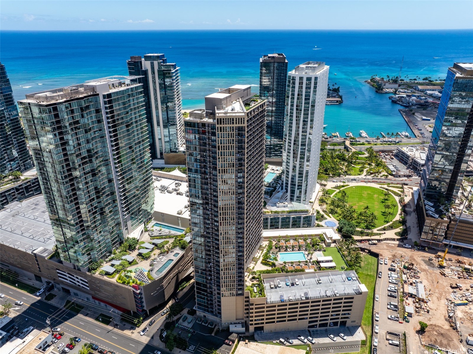 987 Queen Street 3102
