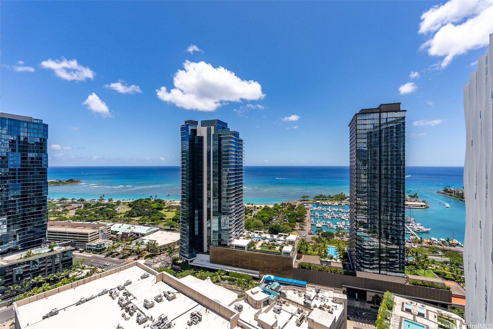 987 Queen Street 3102