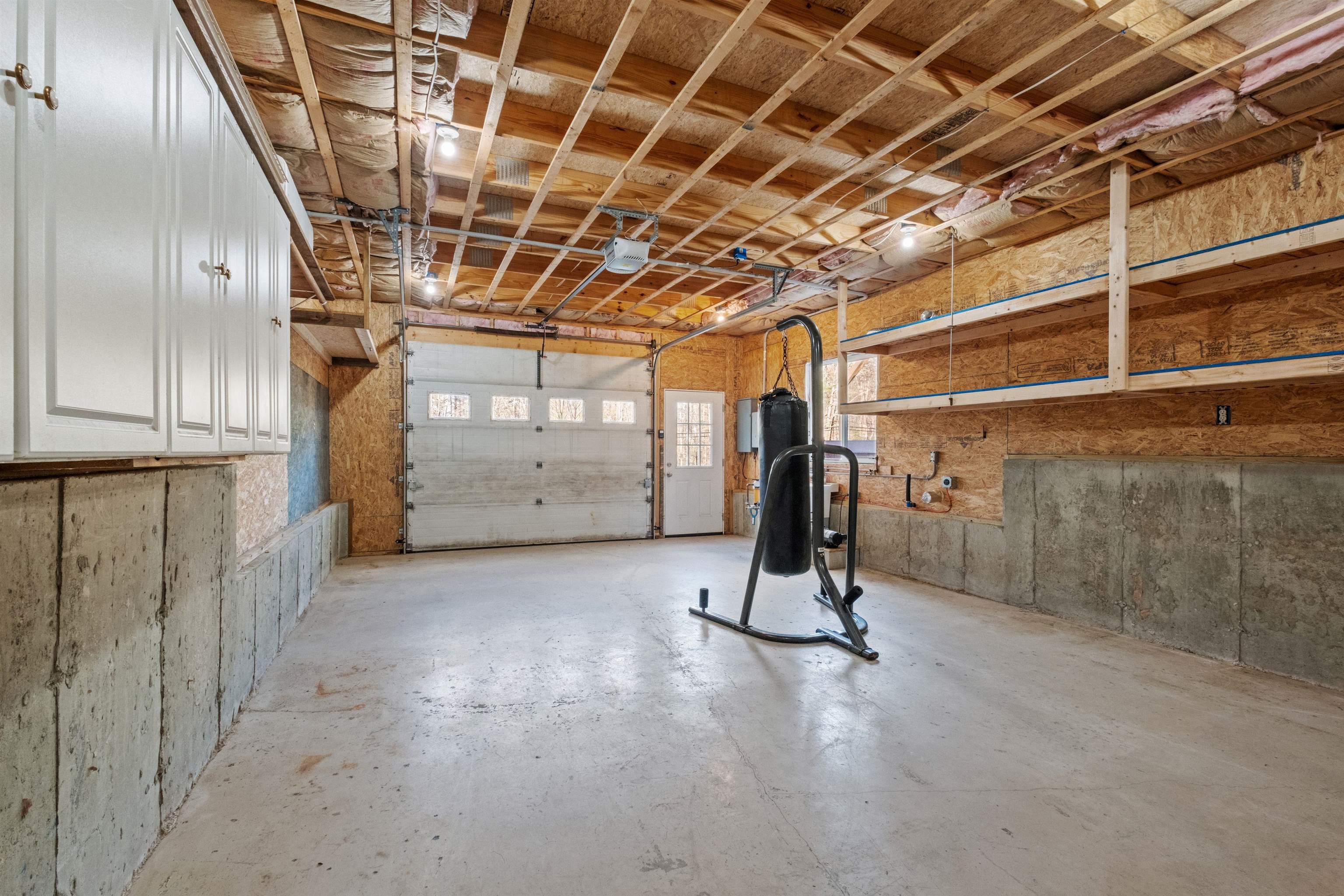 558 Lower Bay Road