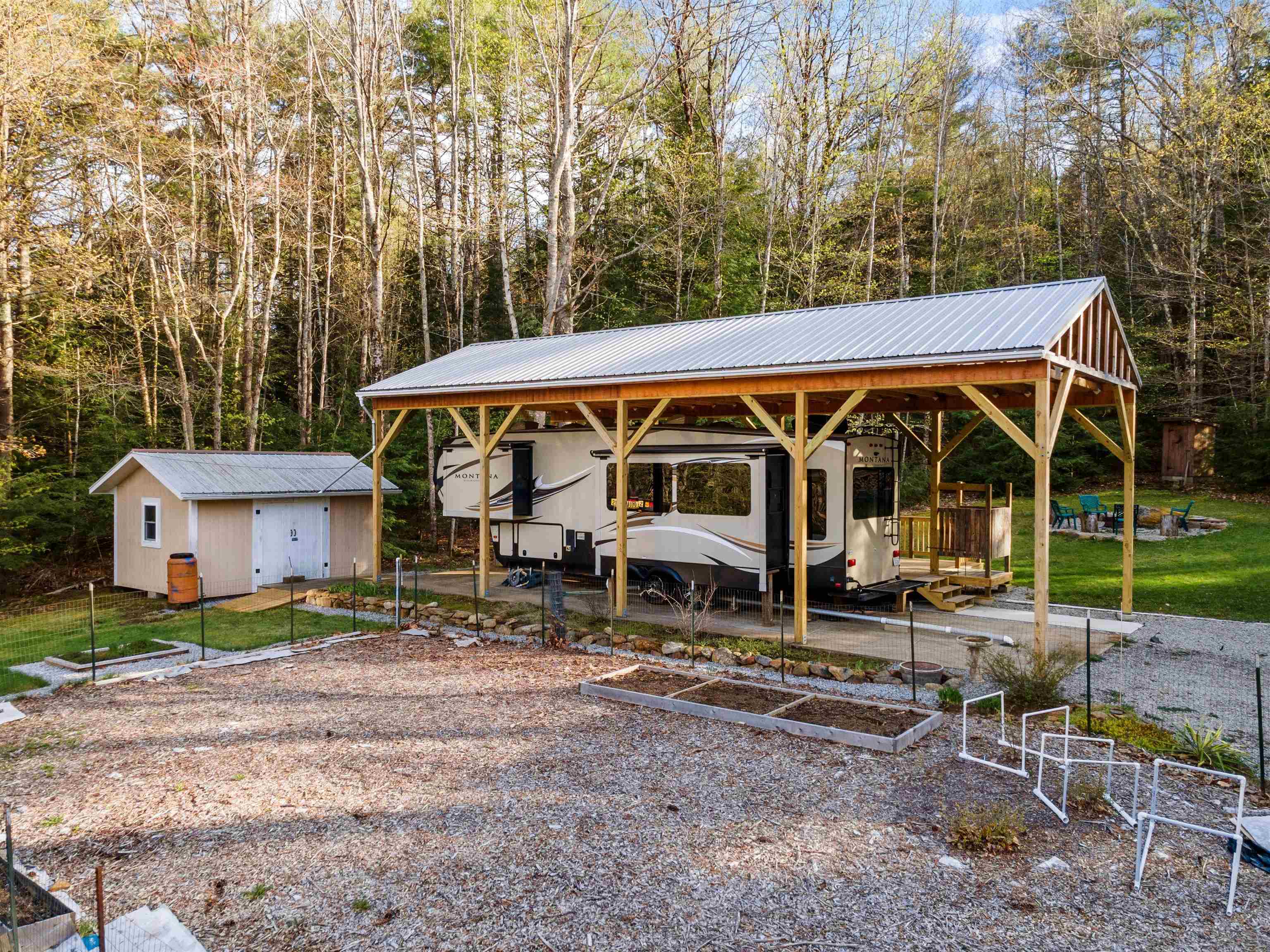 558 Lower Bay Road