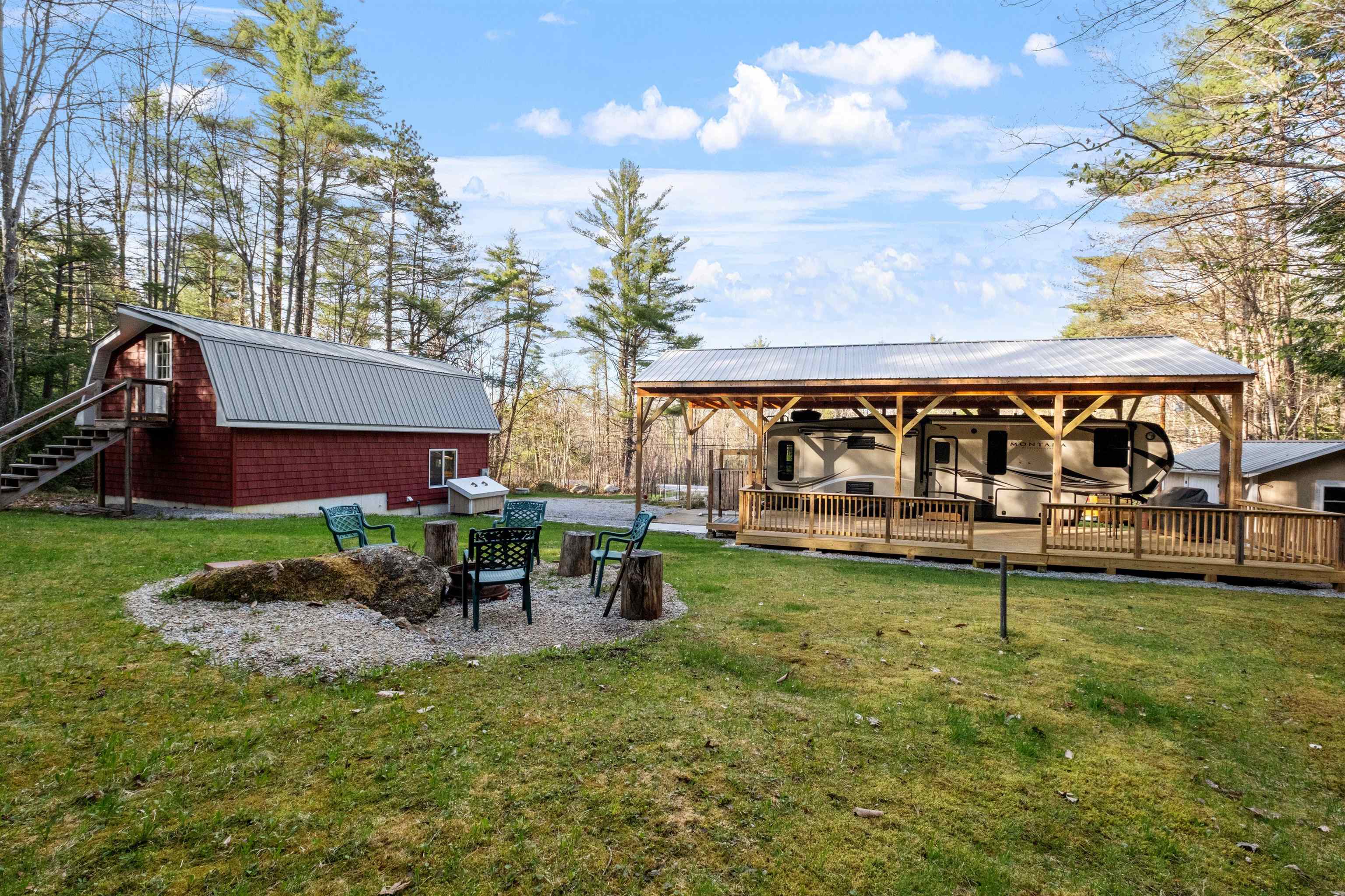 558 Lower Bay Road