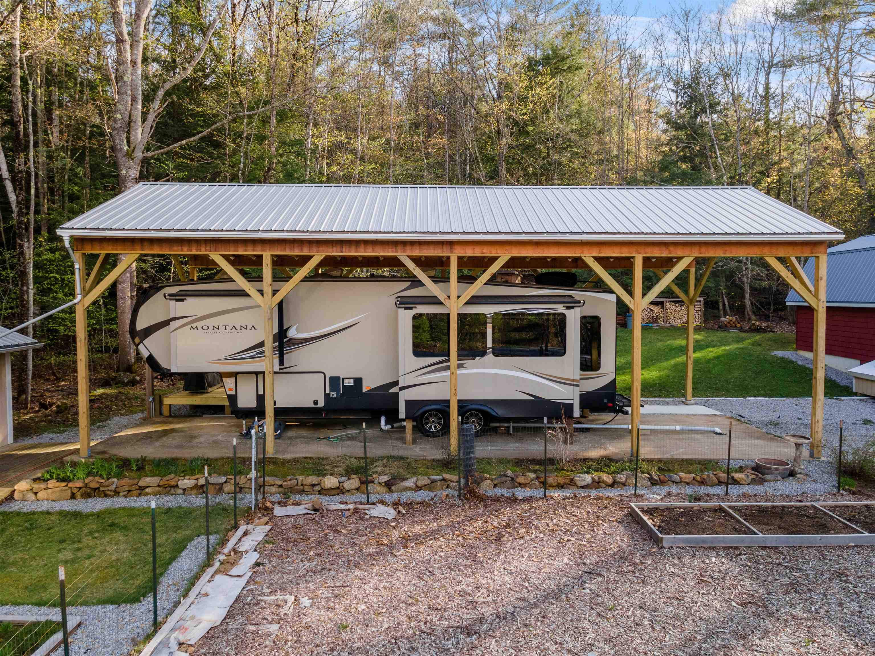 558 Lower Bay Road