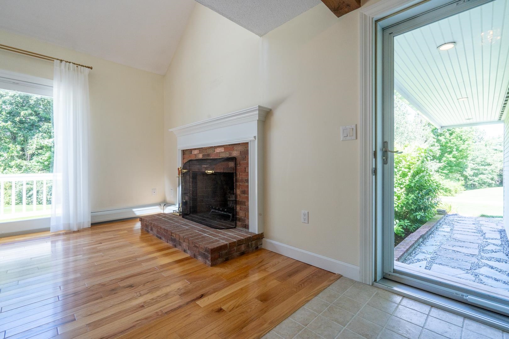 932 Cherry Valley Road