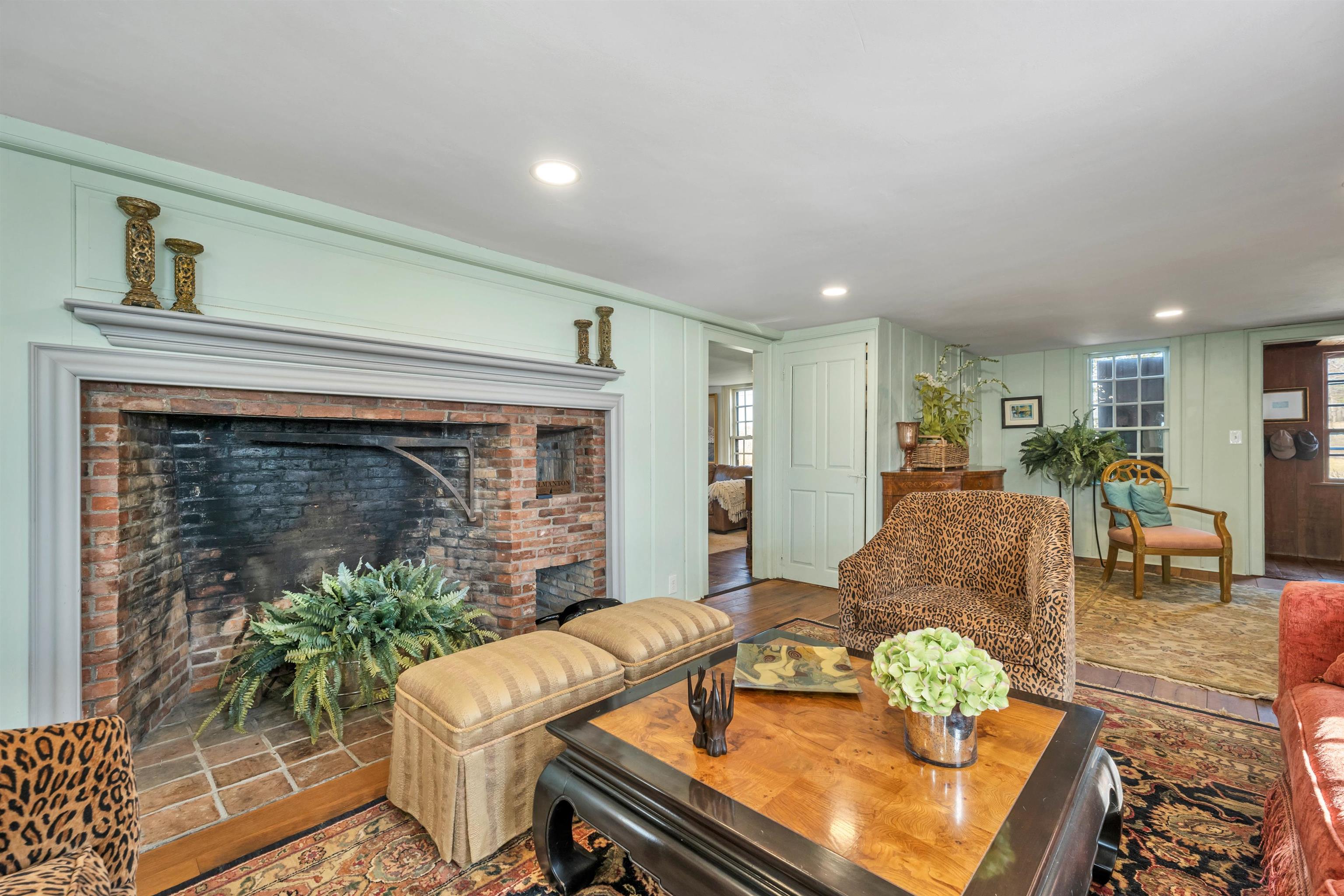 1218 Province Road