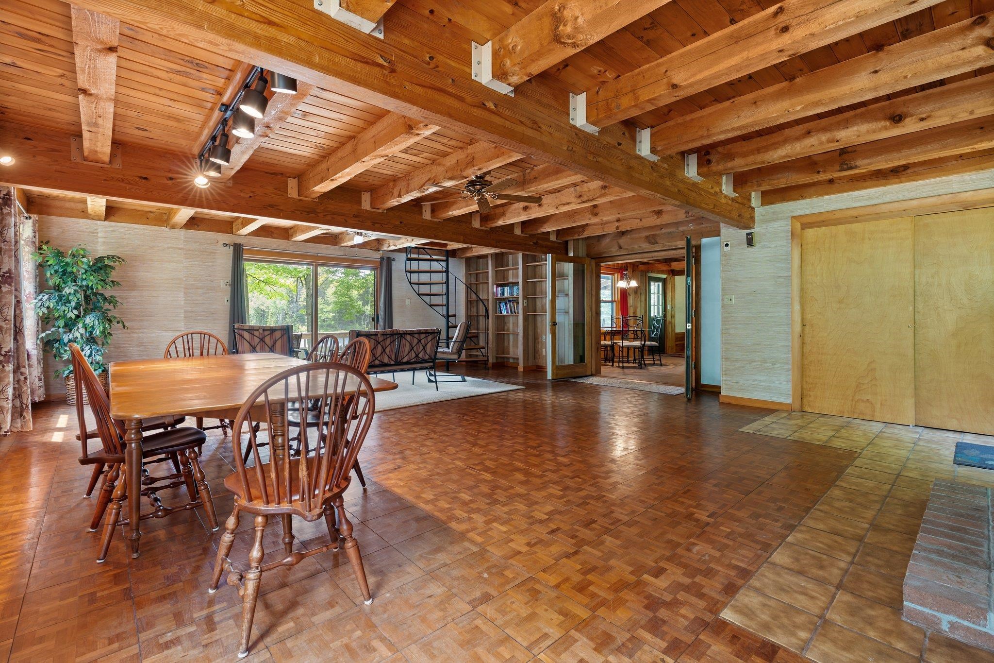 16 McKinnon Road