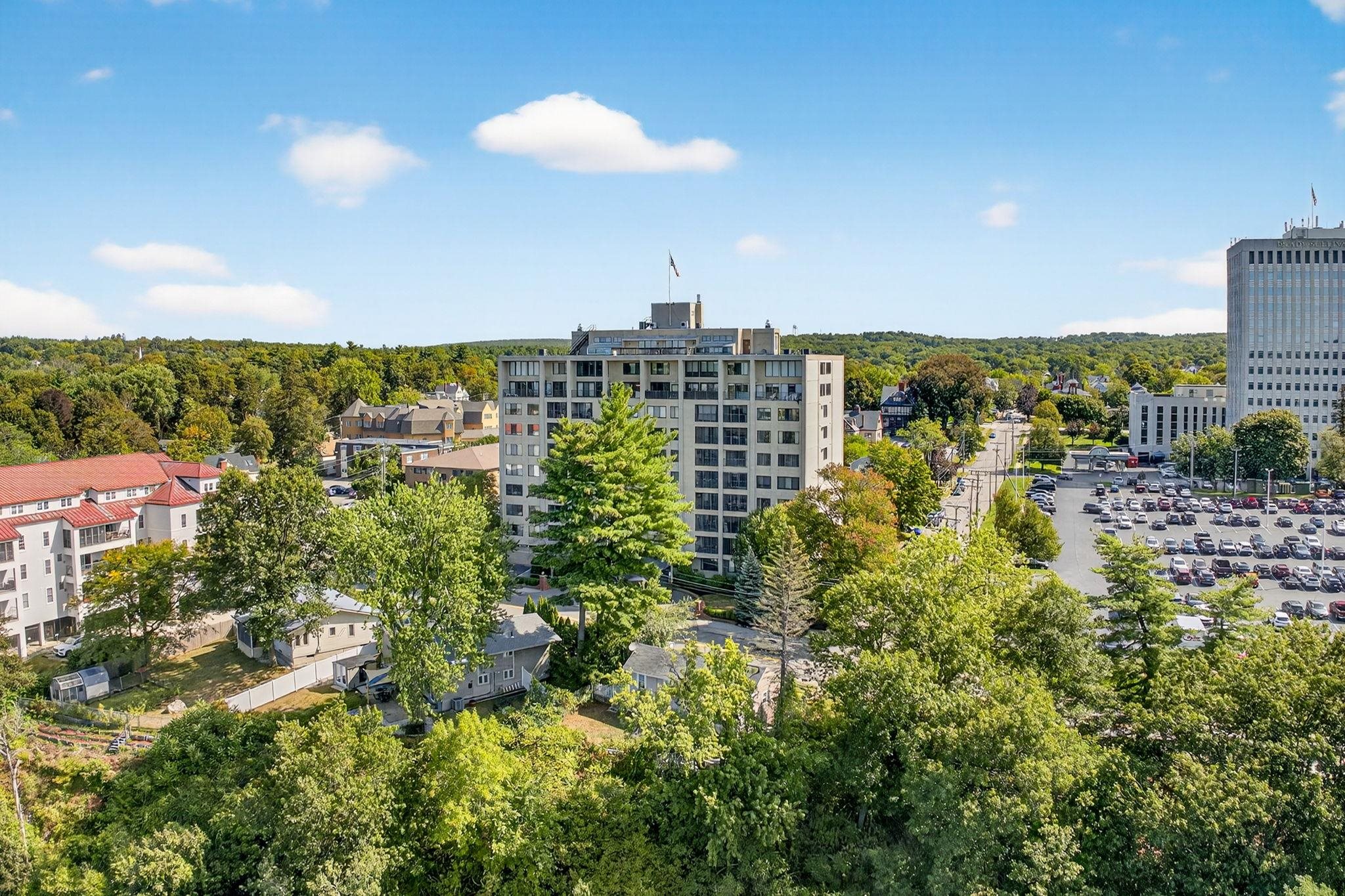 55 River Road Unit: 7G