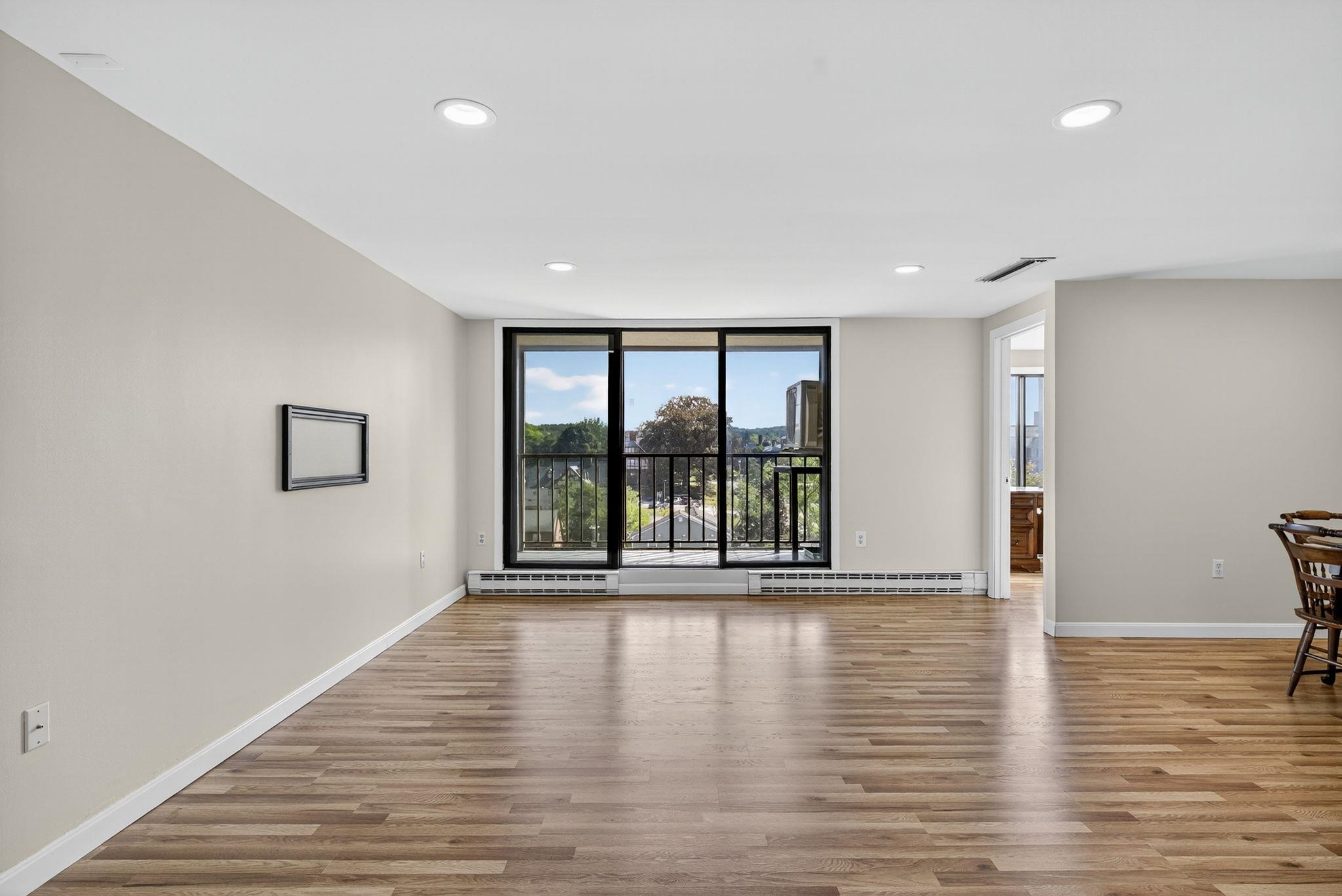 55 River Road Unit: 7G