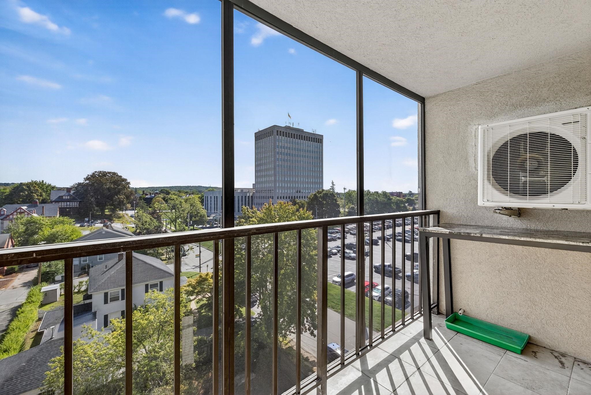 55 River Road Unit: 7G