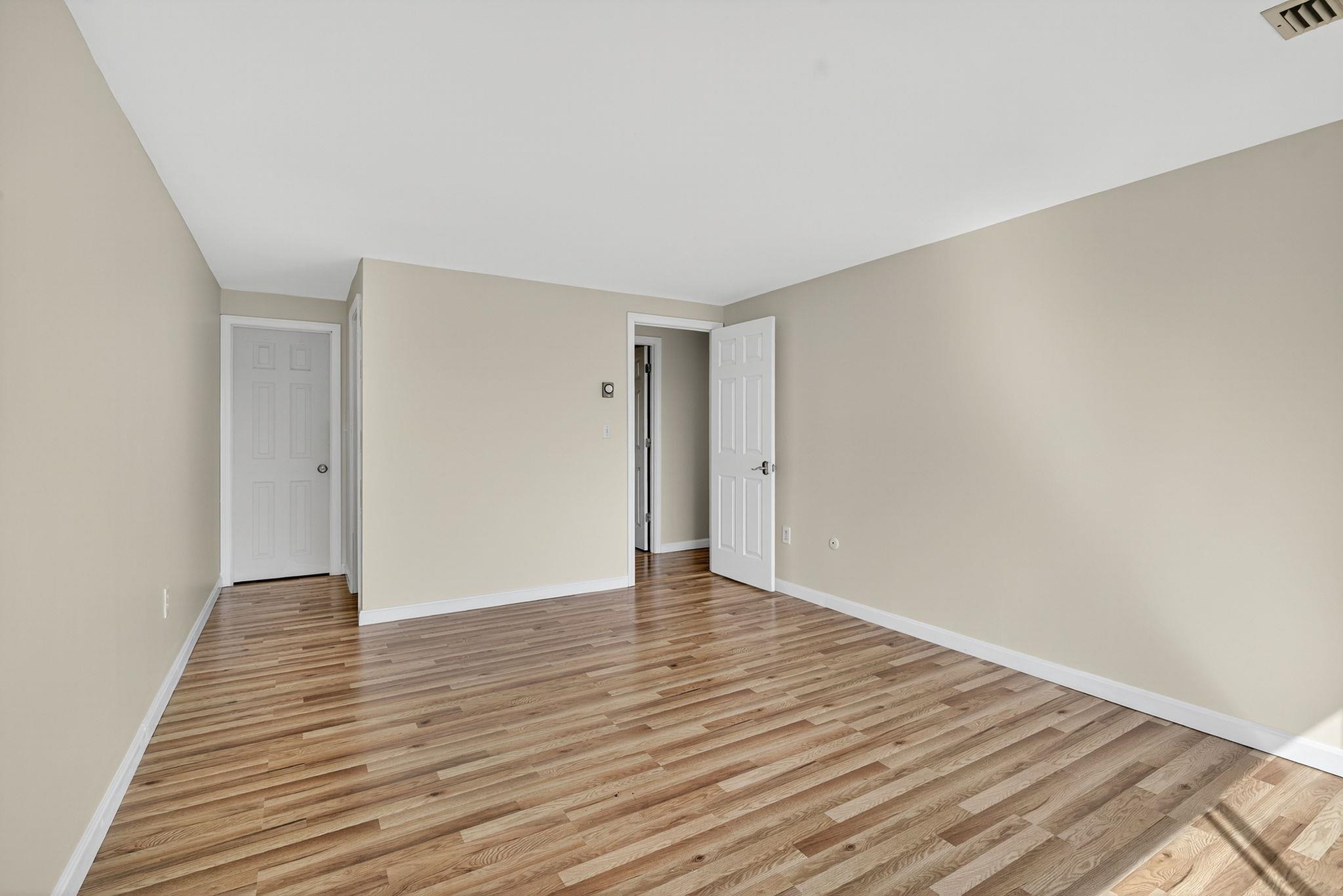 55 River Road Unit: 7G