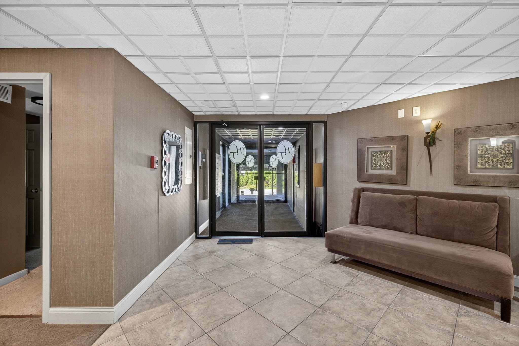 55 River Road Unit: 7G