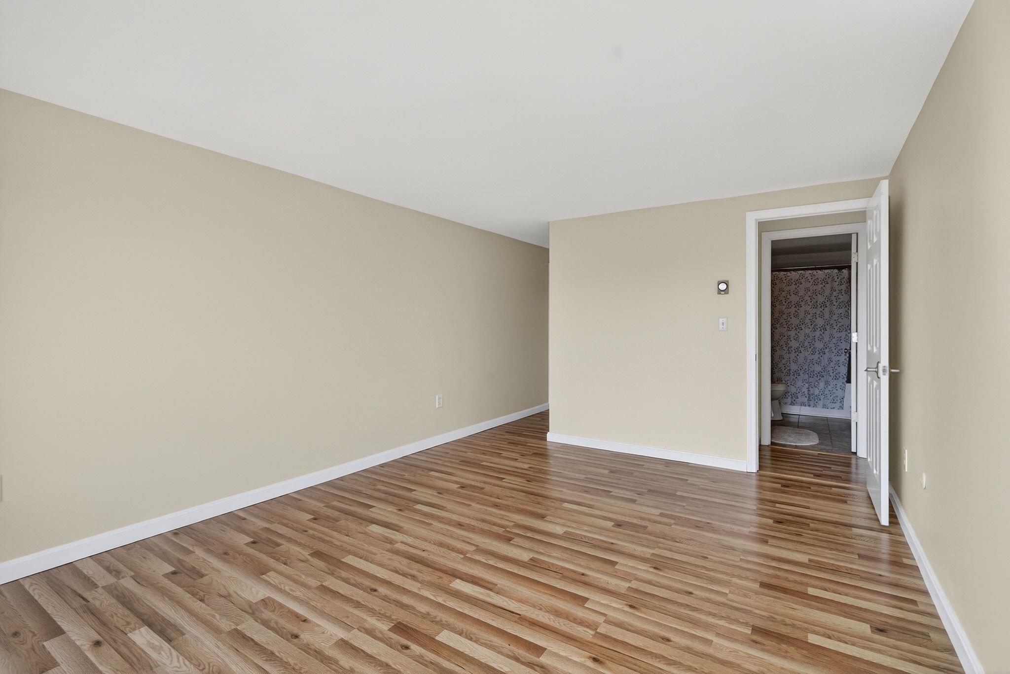 55 River Road Unit: 7G