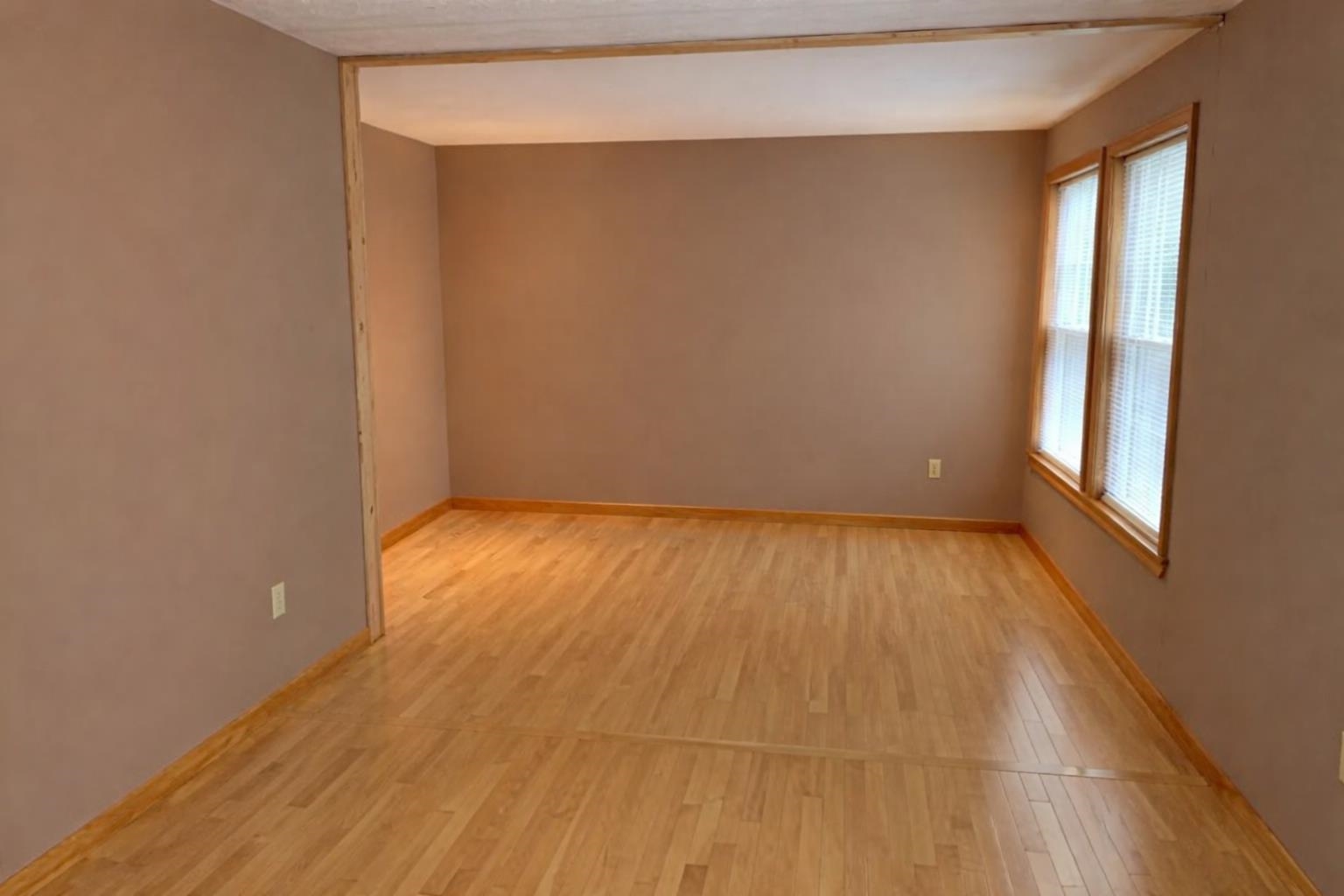 5 Brookside Drive