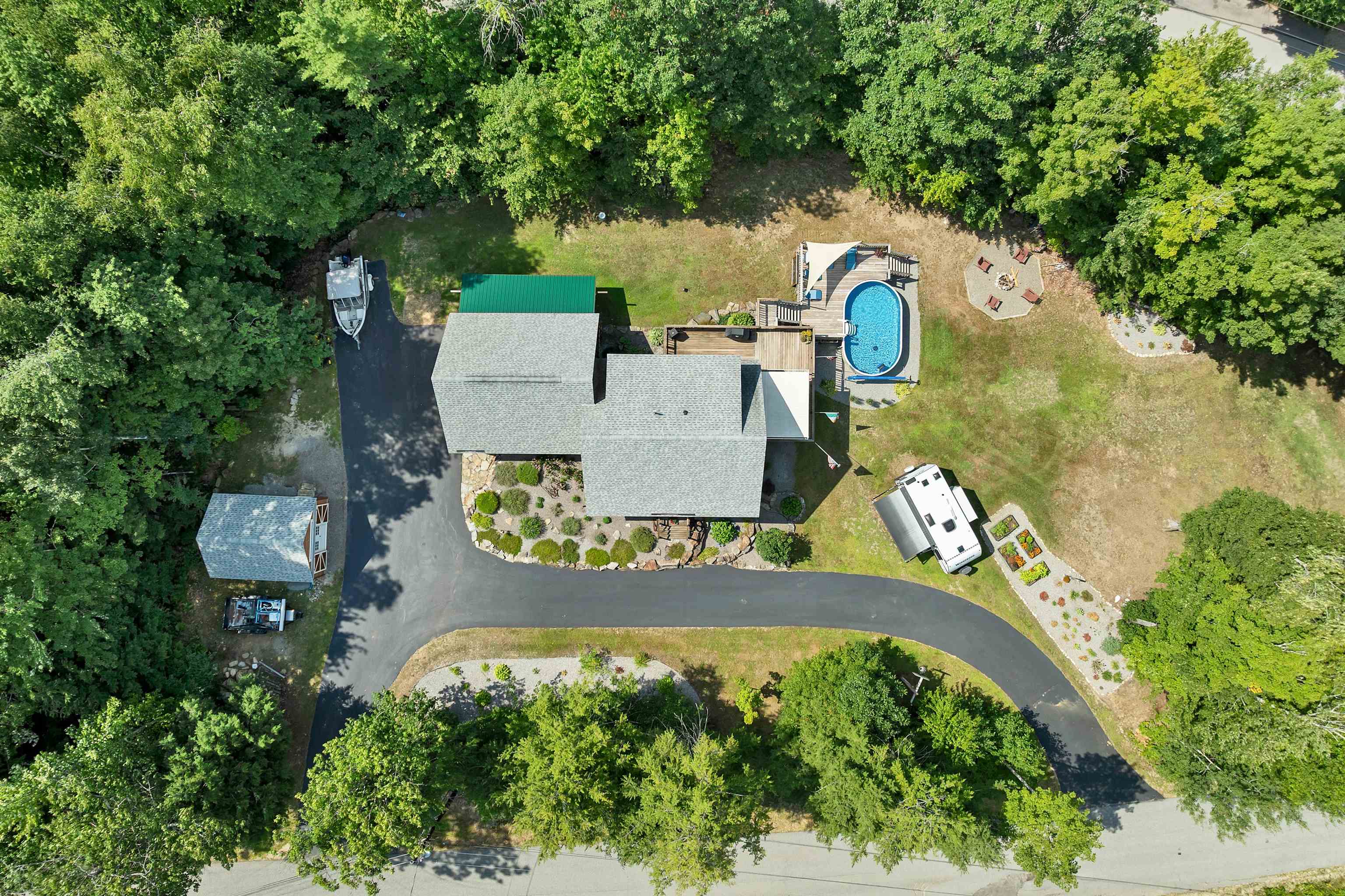 16 Valley View Road