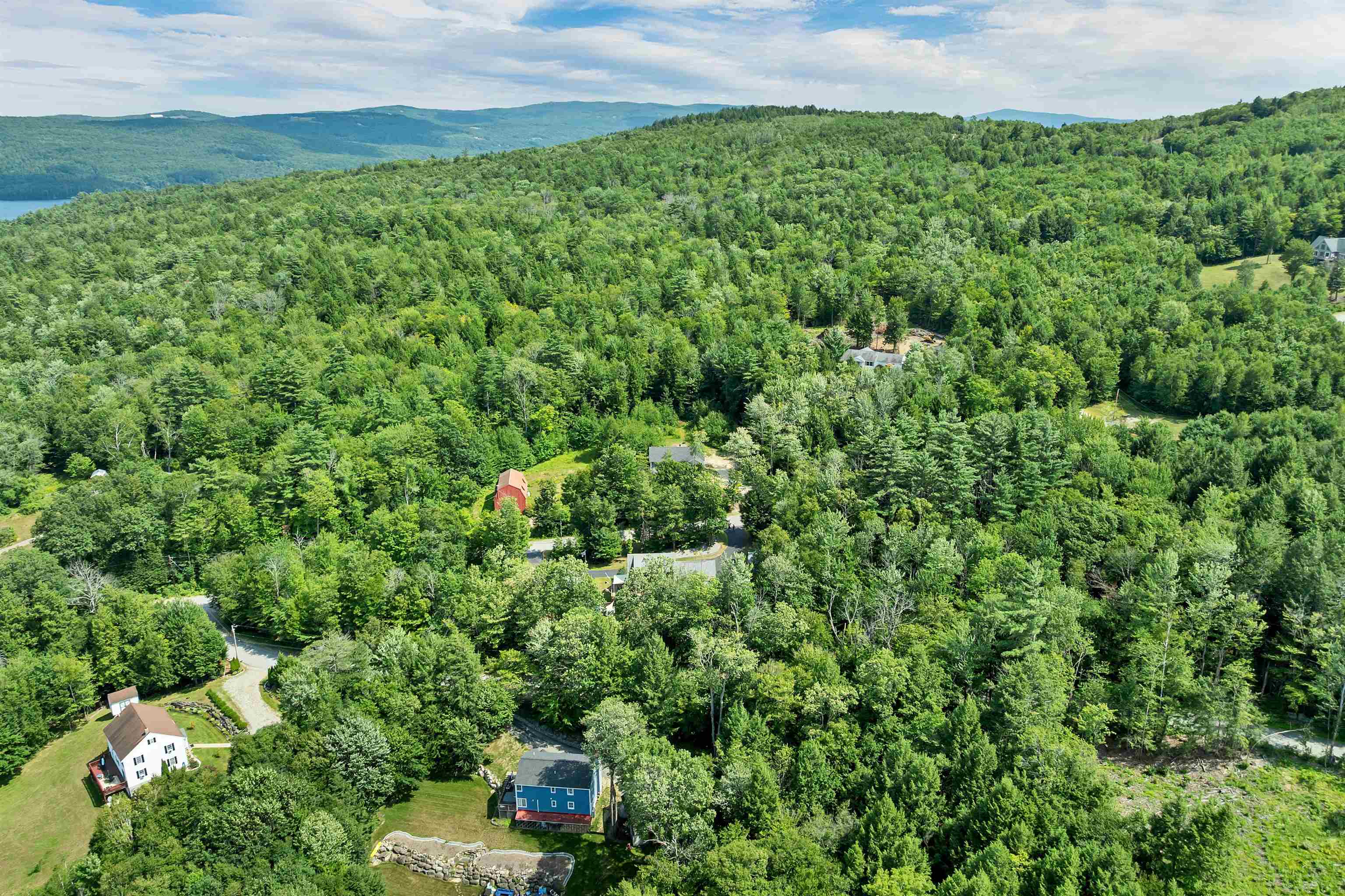 16 Valley View Road