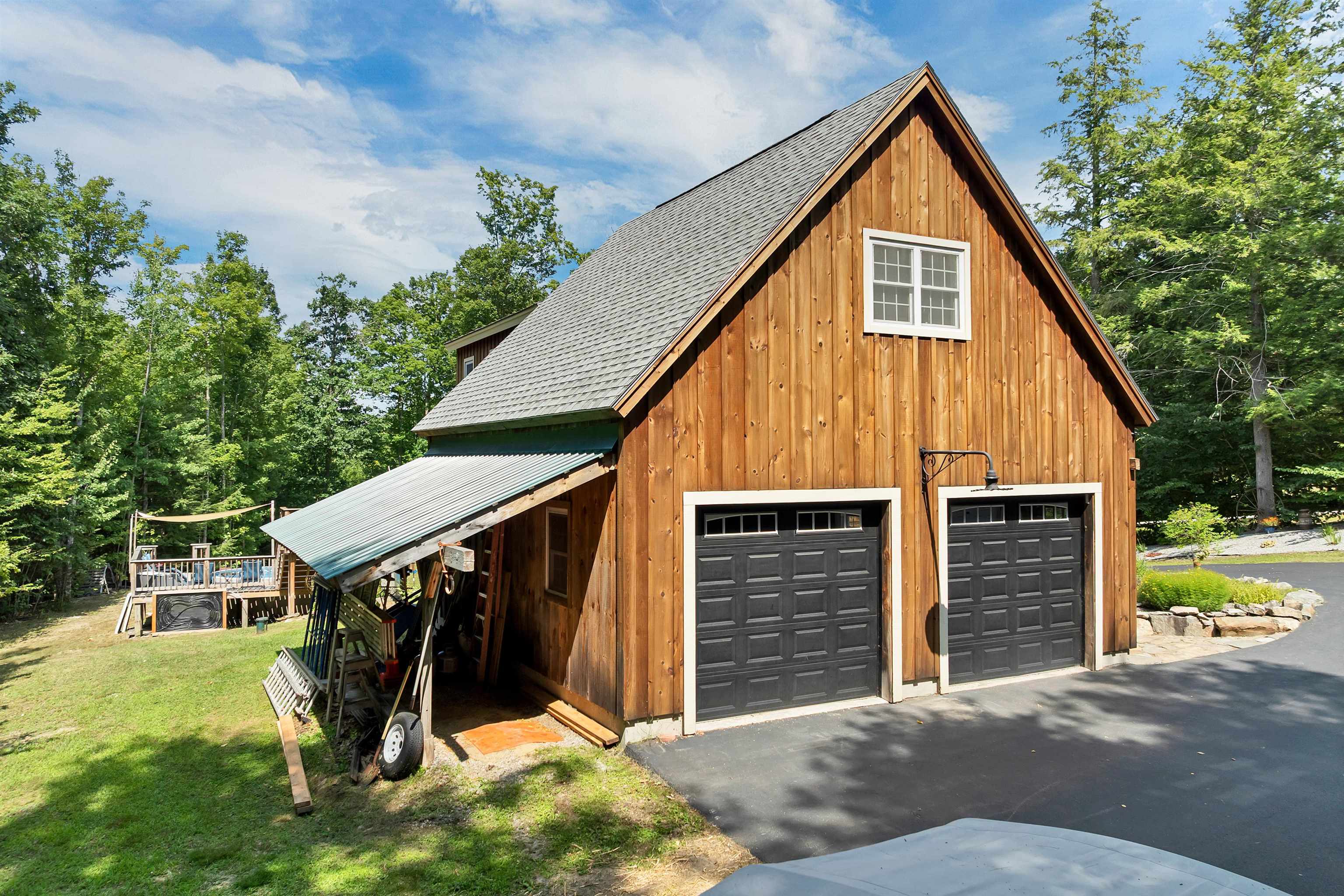 16 Valley View Road
