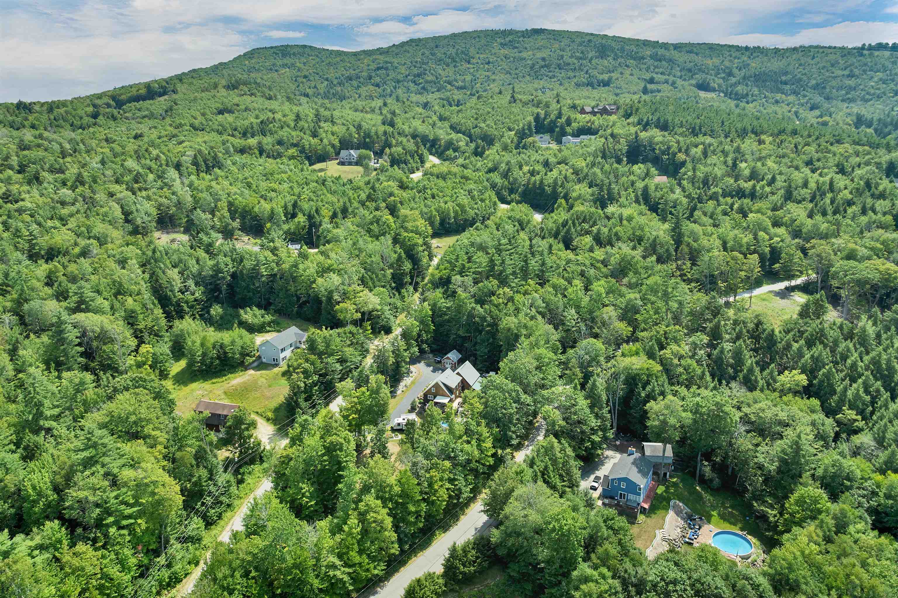 16 Valley View Road